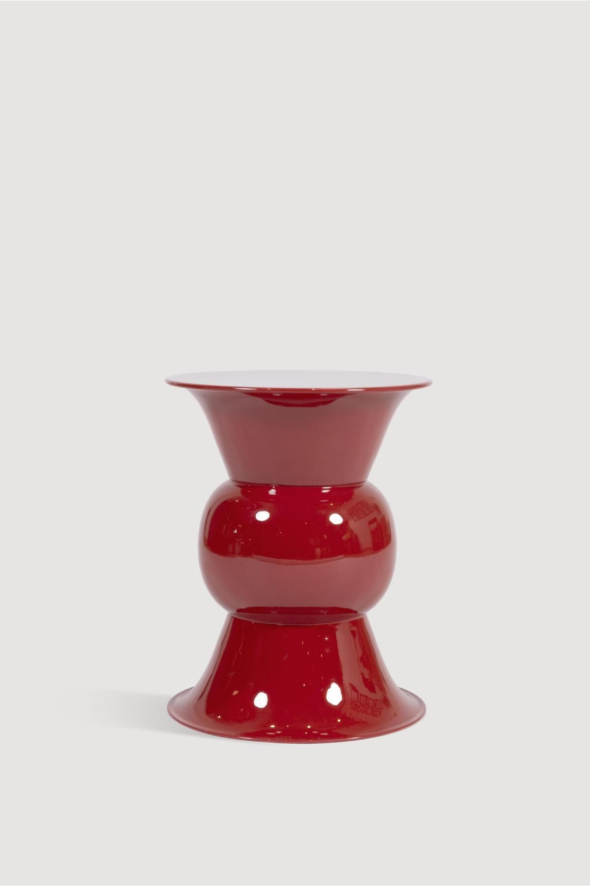LAST TOUCH INTERIORS Echo Tabure