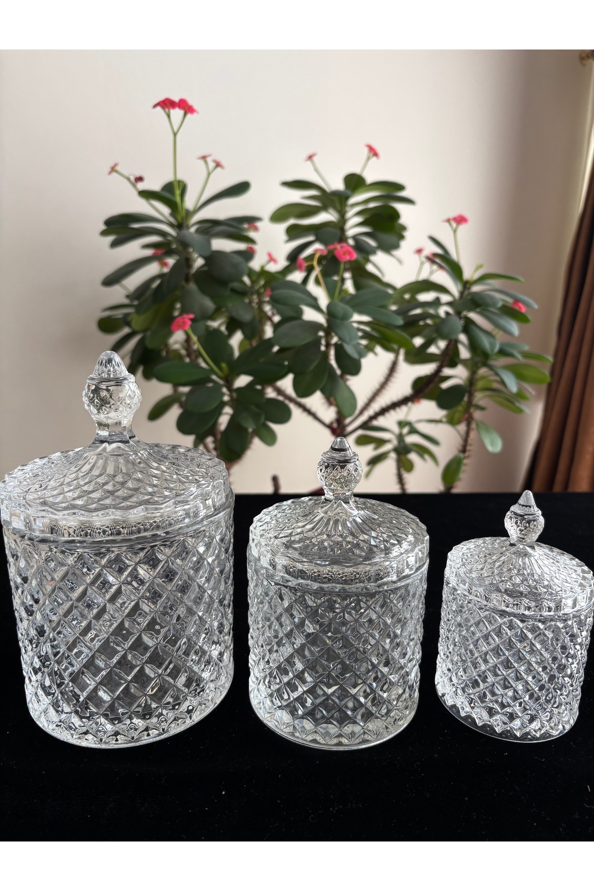 DİBA AVM-3 Pieces of Sugar Dragee 1 Piece of 600 Ml/1 Piece of 300 Ml/1 Piece of 150 ml 3 Pieces of Sugar 5