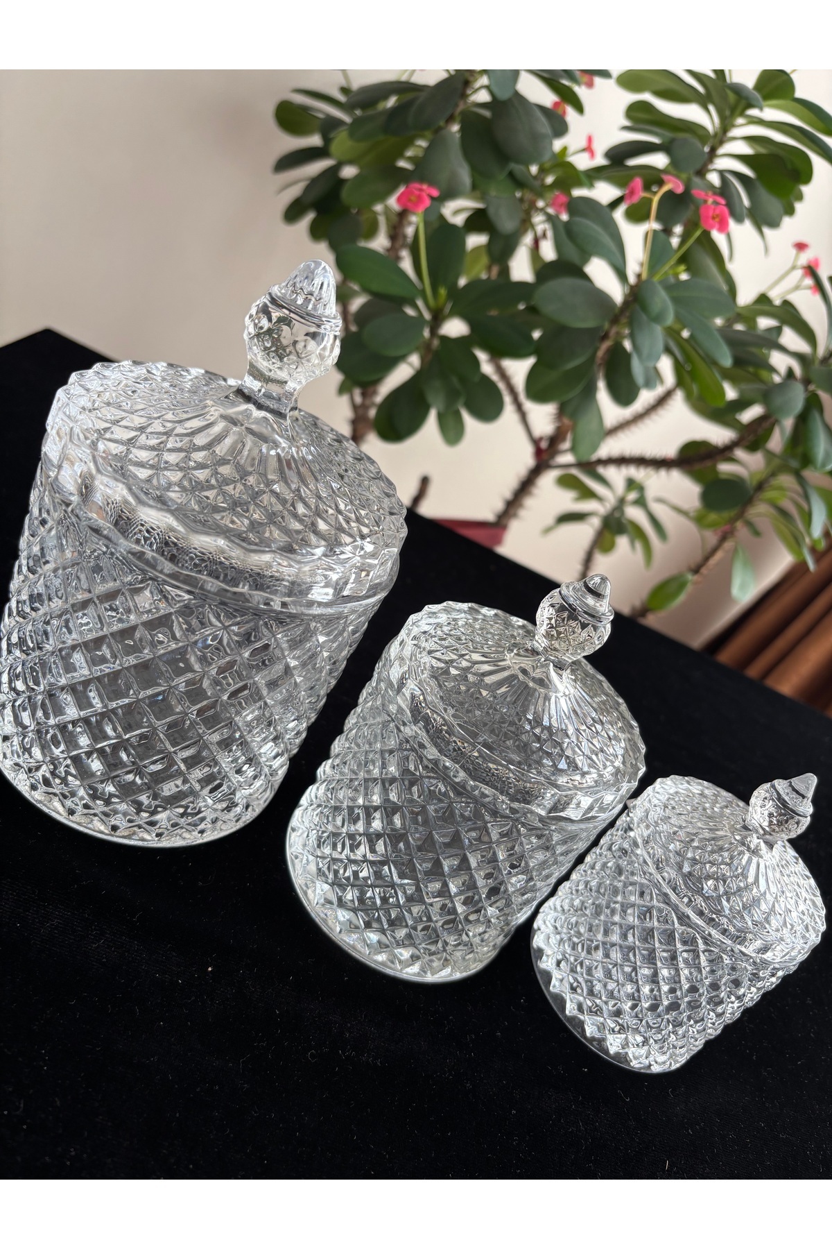 DİBA AVM-3 Pieces of Sugar Dragee 1 Piece of 600 Ml/1 Piece of 300 Ml/1 Piece of 150 ml 3 Pieces of Sugar 4