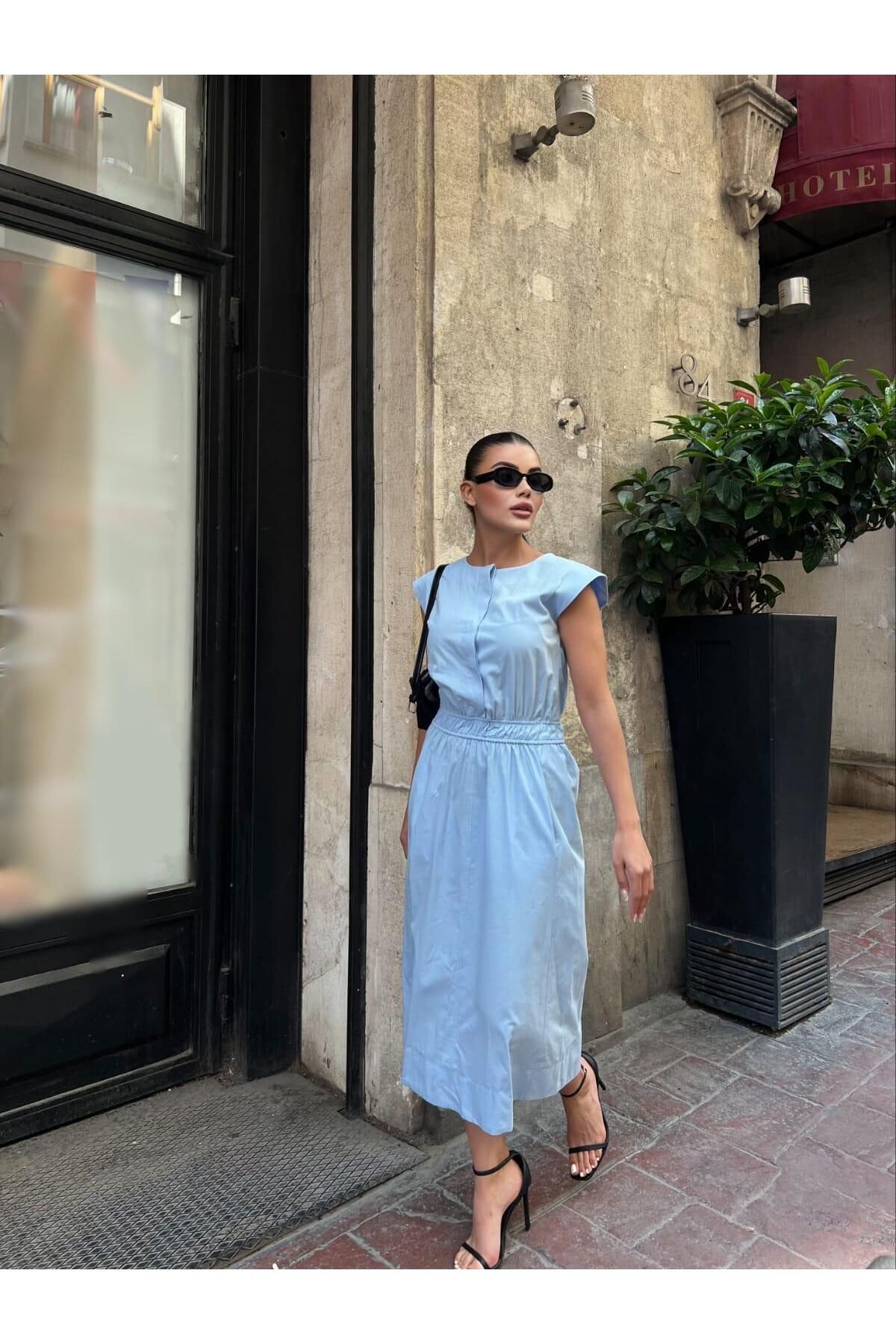 Bella Bloom Boutique Kadın Şık ve Rahat Kolsuz Yazlık Elbise