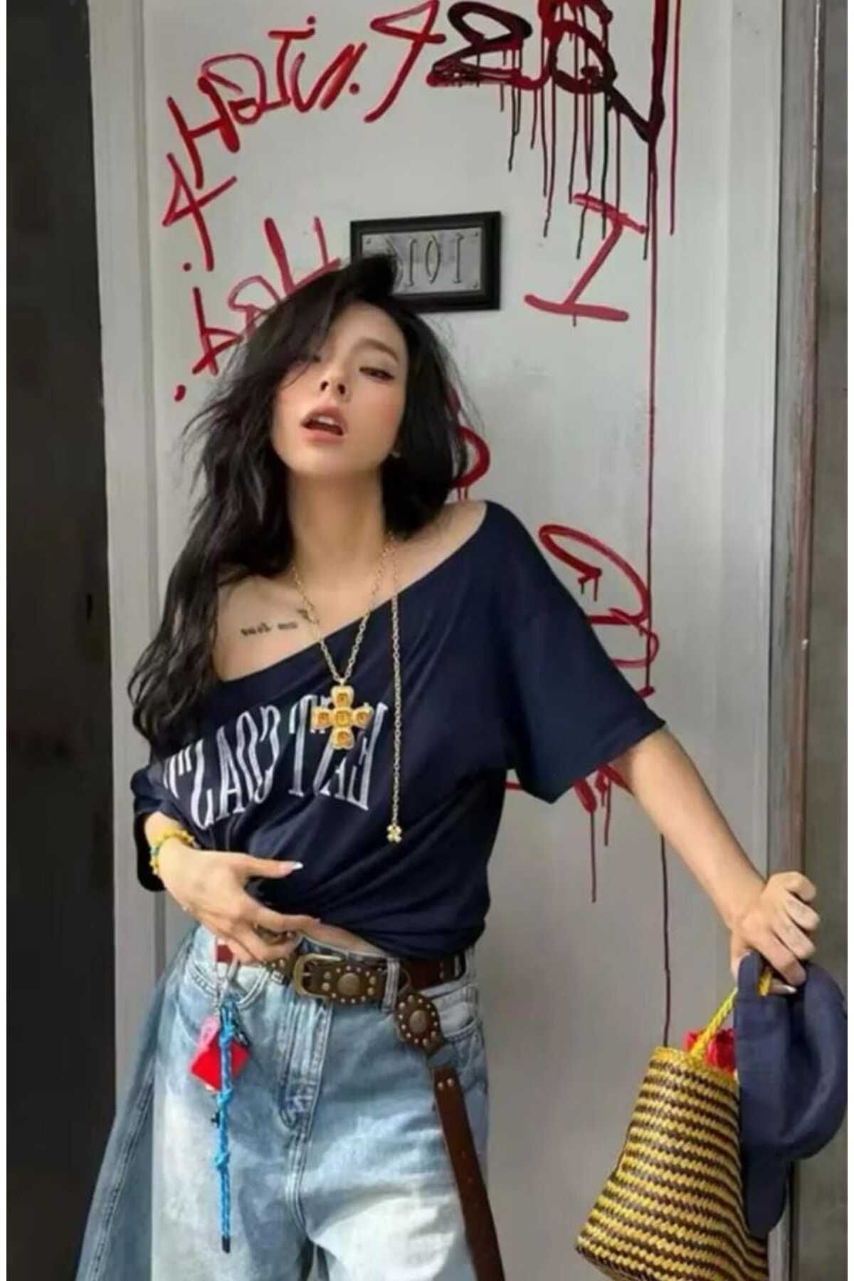 Moonstarcollection Lacivert East Coast Kısa Kollu Oversize Düşük Omuzlu Tişört