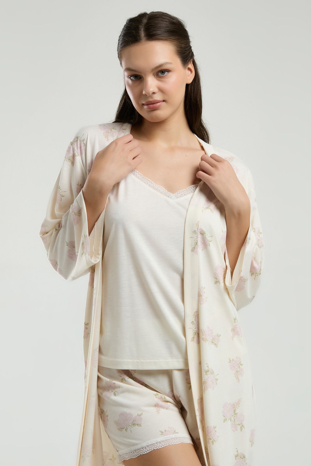 Pierre Cardin Kadın Krem Sabahlıklı 3'lü Viskon Pijama Takımı