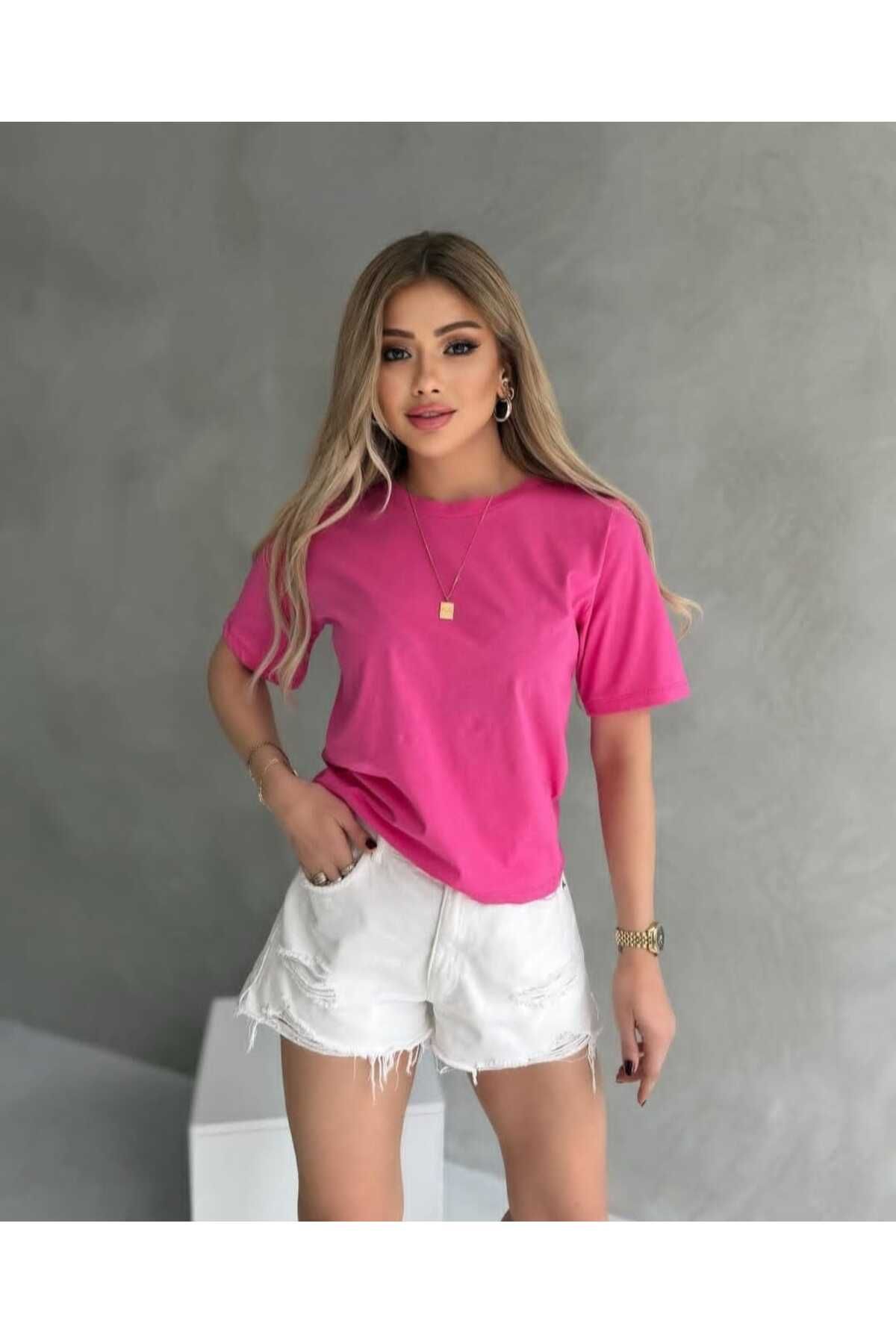 WOLEE PEMPE Crop T-Shirt
