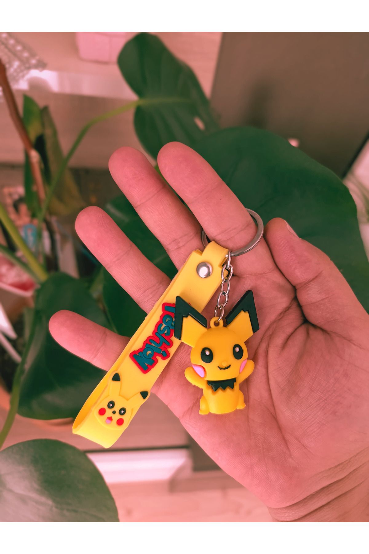 GLOW LUXE 3d Küçük Boy Pokemon Pikachu Silikon Anahtarlık ve Çanta Aksasuarı