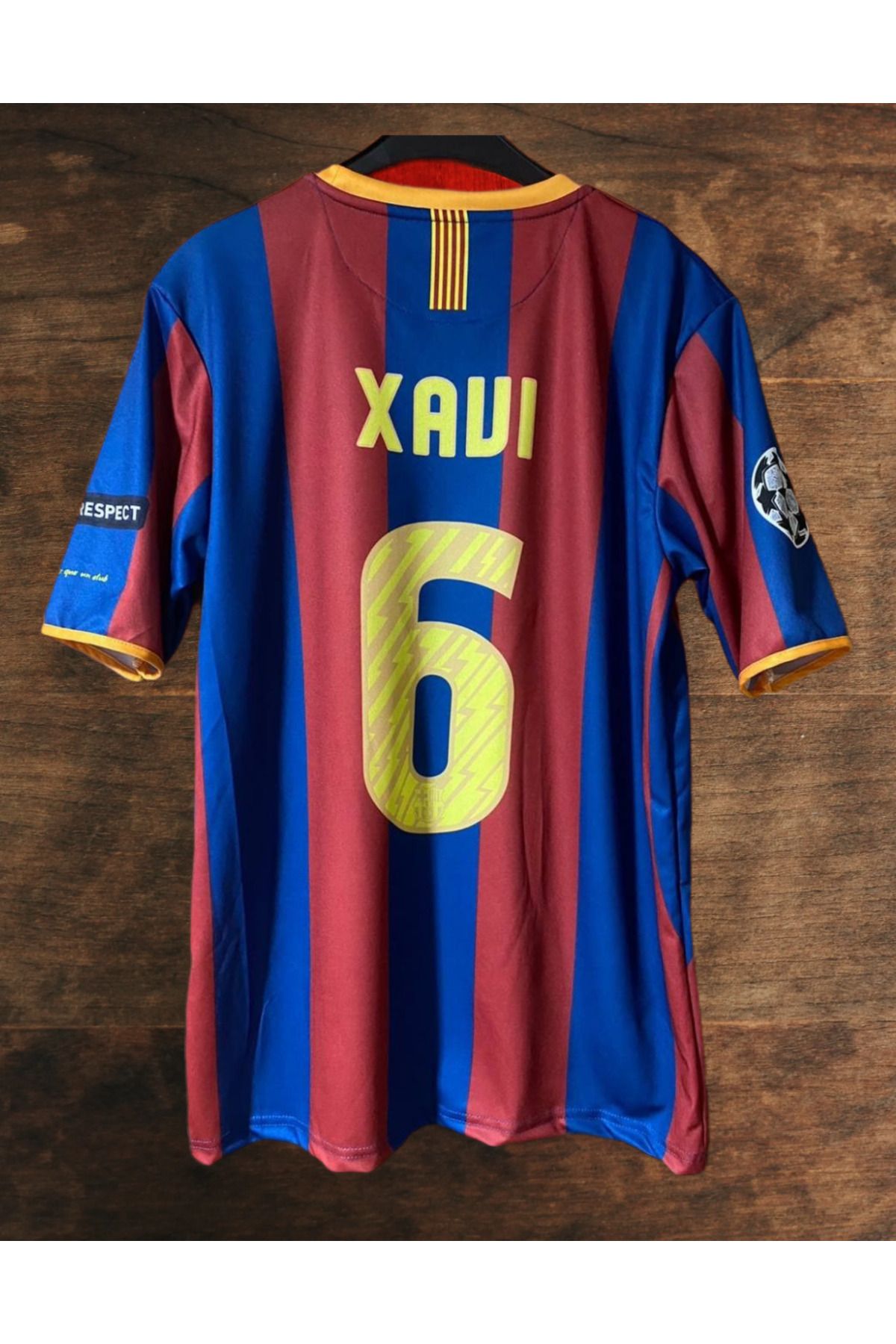 Alaturka Mix Barça XAVI 2010-2011 Sezonu Şampiyonlar Ligi Finali Retro Maç Forması