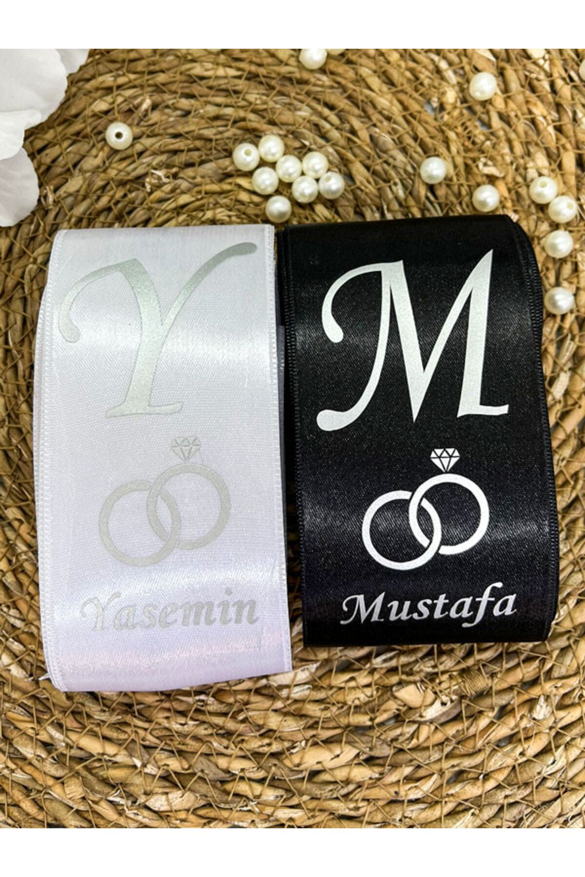 imzatasarım Kişiye Özel Gümüş Baskılı Alyans Modeli Takı Kurdelesi 6 Cm Eninde 2 Adet Tek Uca Baskı (Tarihsiz)