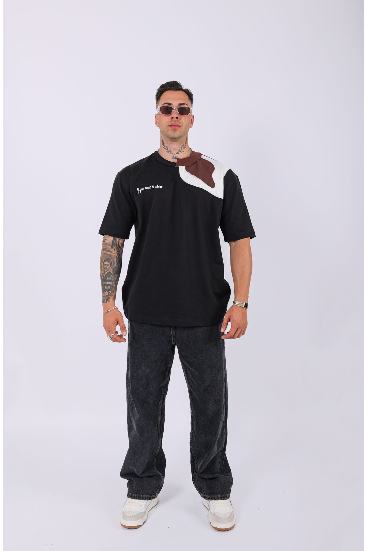 Lescho UNISEX ÖZEL TASARIM TERS YAKA OVERSIZE T-SHIRT