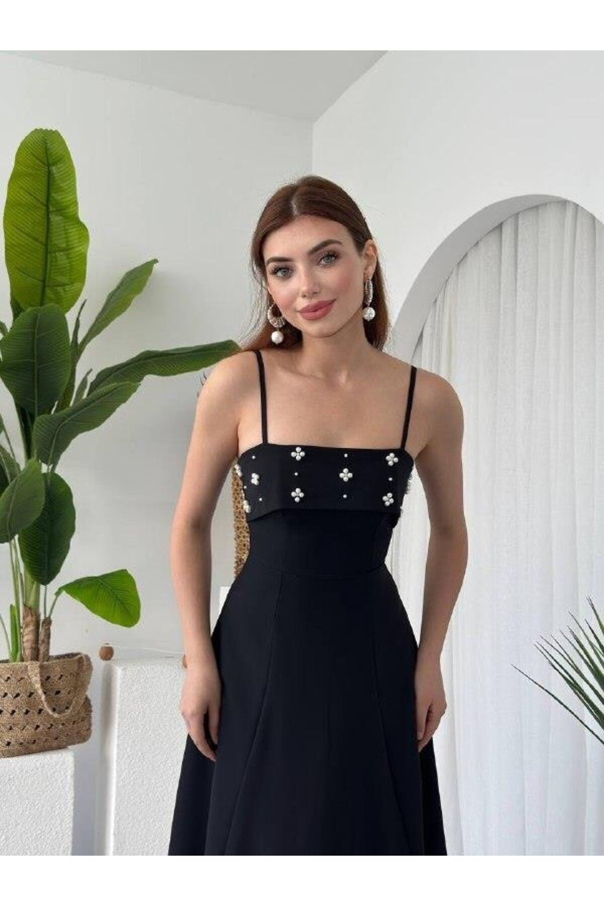 Julidress Askılı inci Taş Detaylı Midi Boy Nişan Davet Premium Dantel Elbise