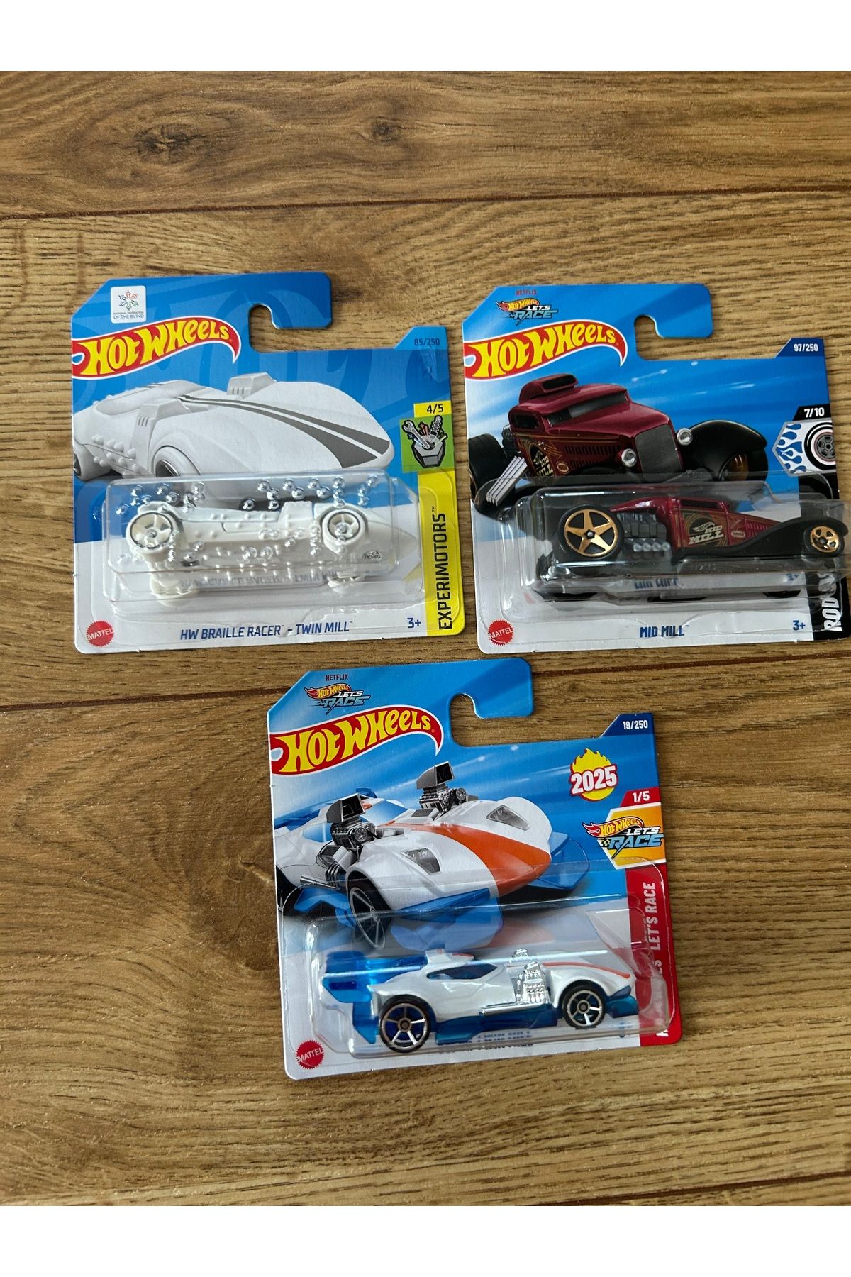 Hotwhells Hotwheels 3 adet twın mıll model araba
