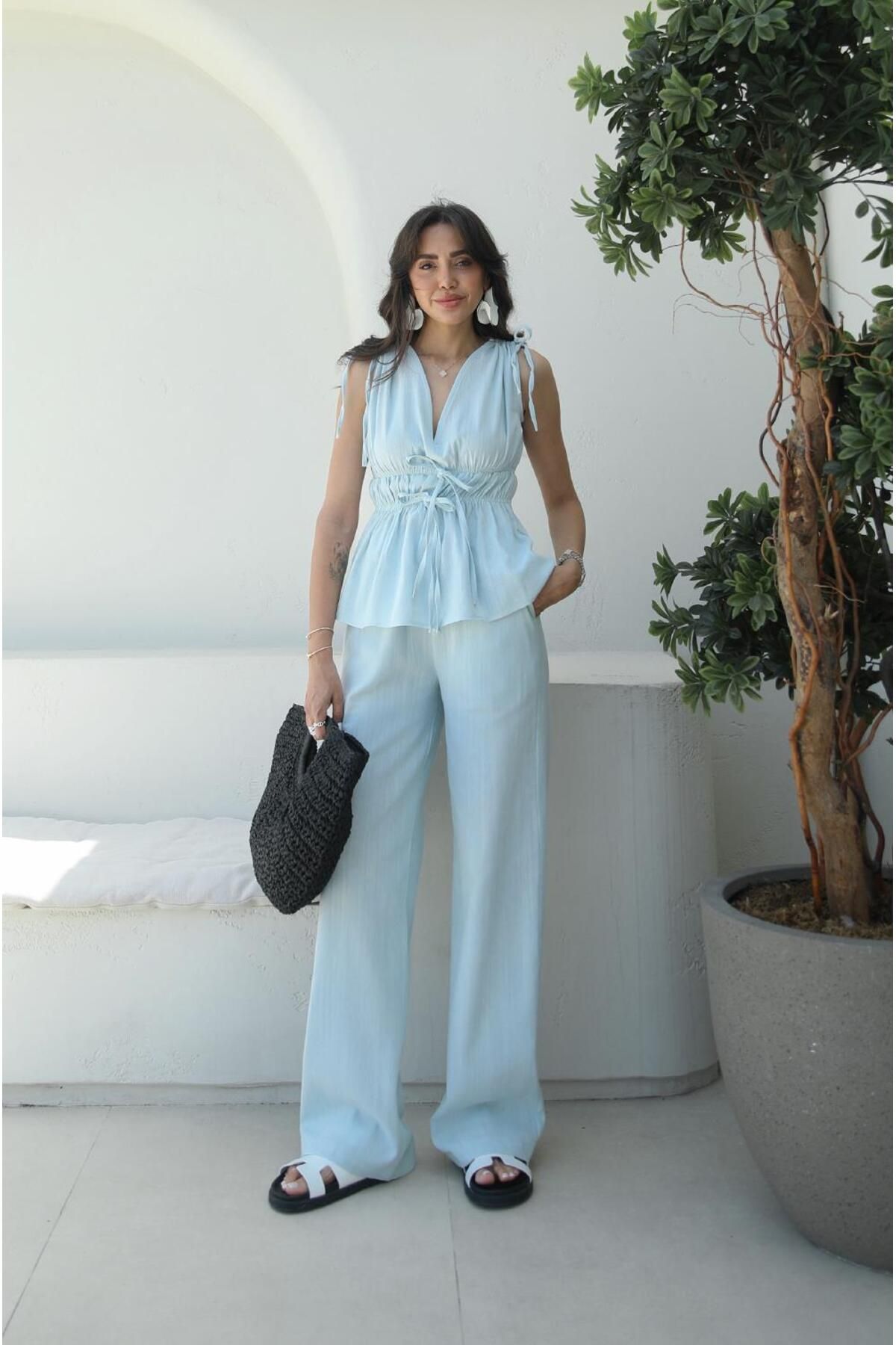 Havoş Bebe Mavisi Lastik Detaylı Bluz Pantolon Takım
