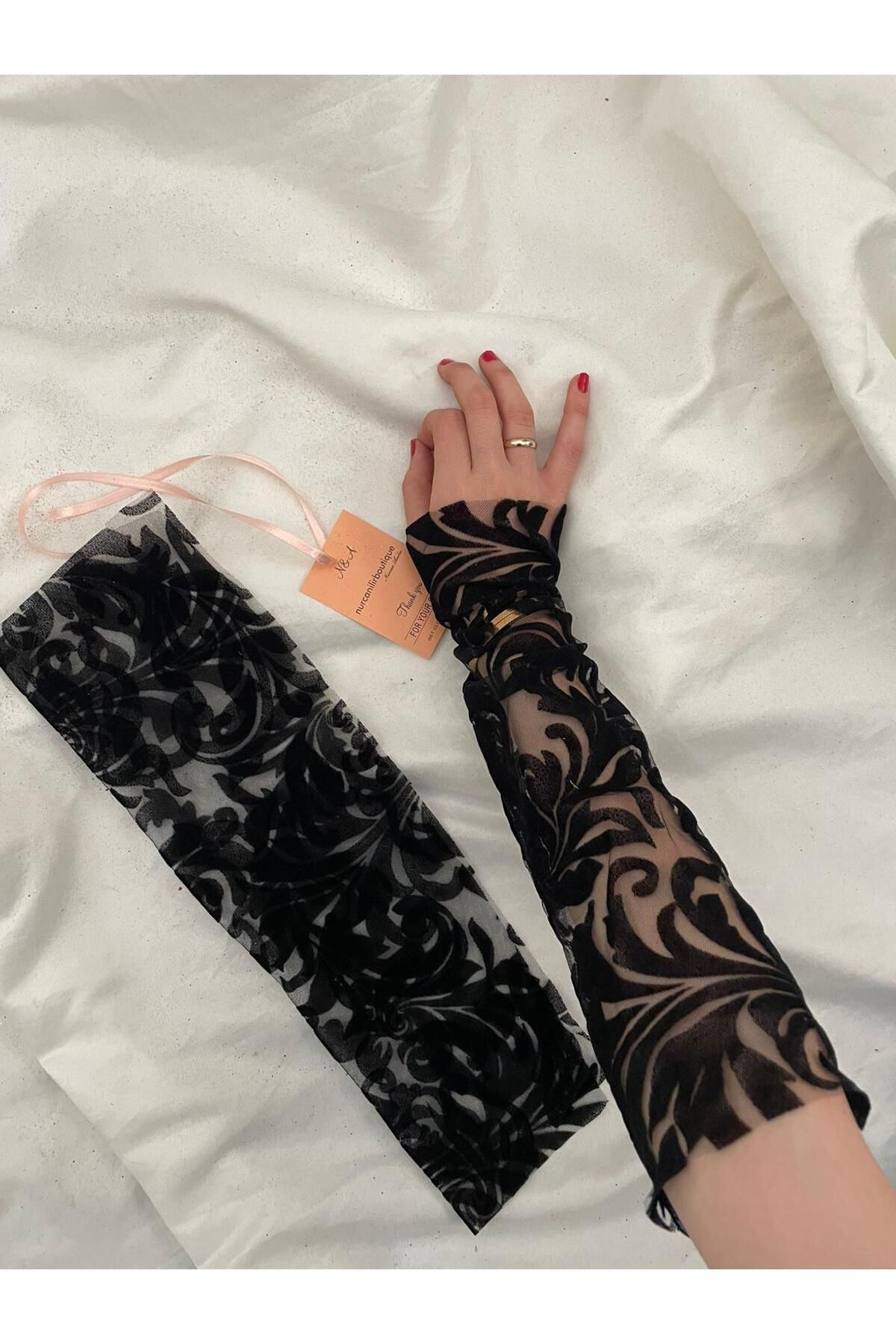 Nurcanilirboutique SİYAH ELDİVEN KOLLUK
