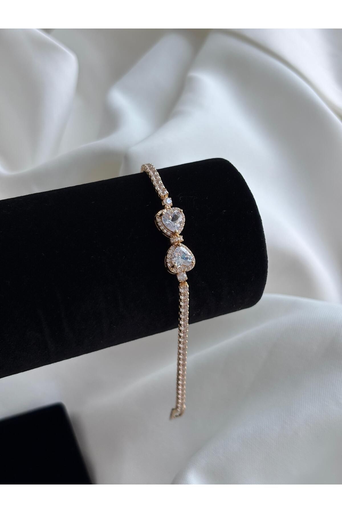 Bellamy Jewelry Fiyonk Detaylı Taşlı Bileklik - Gold