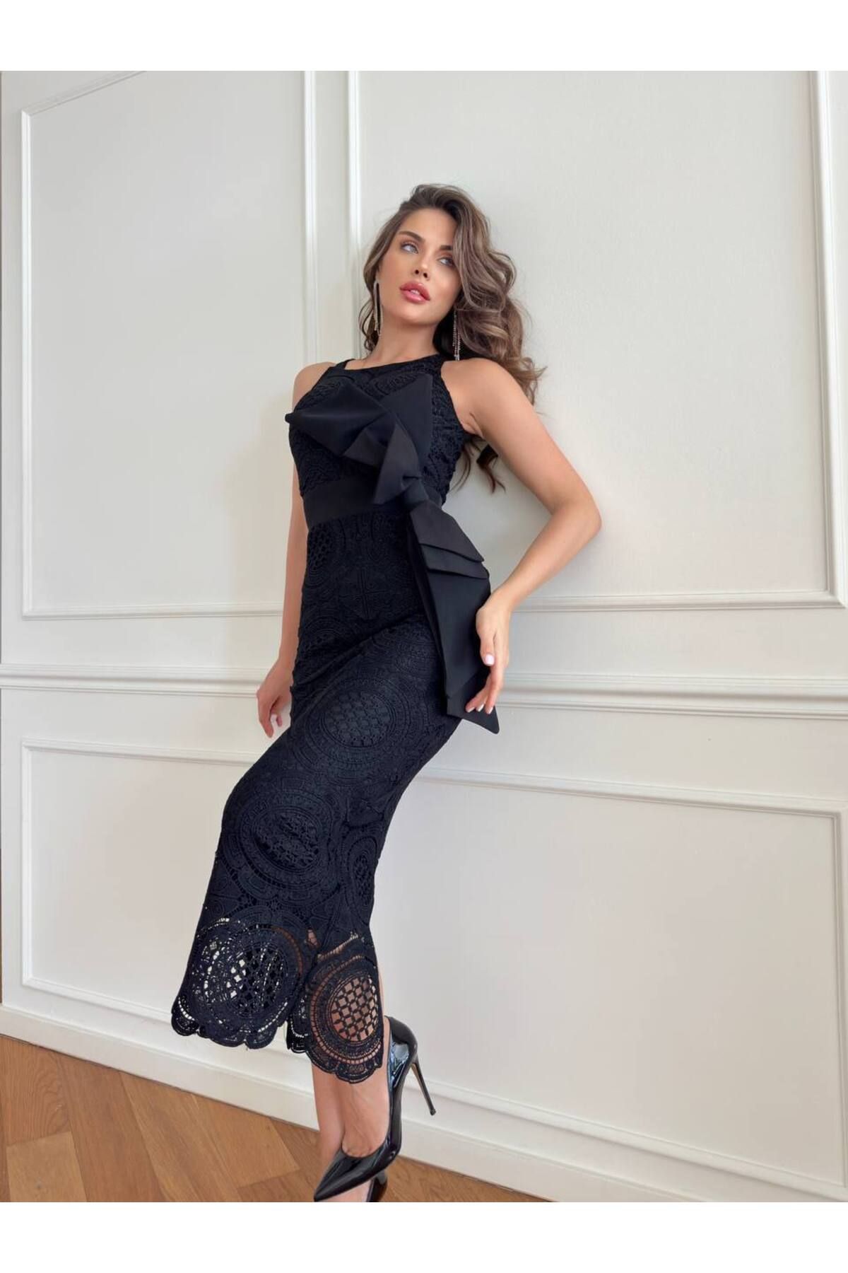 Castivo Fashion Fiyonk Detaylı Dantel Dokulu Midi Elbise