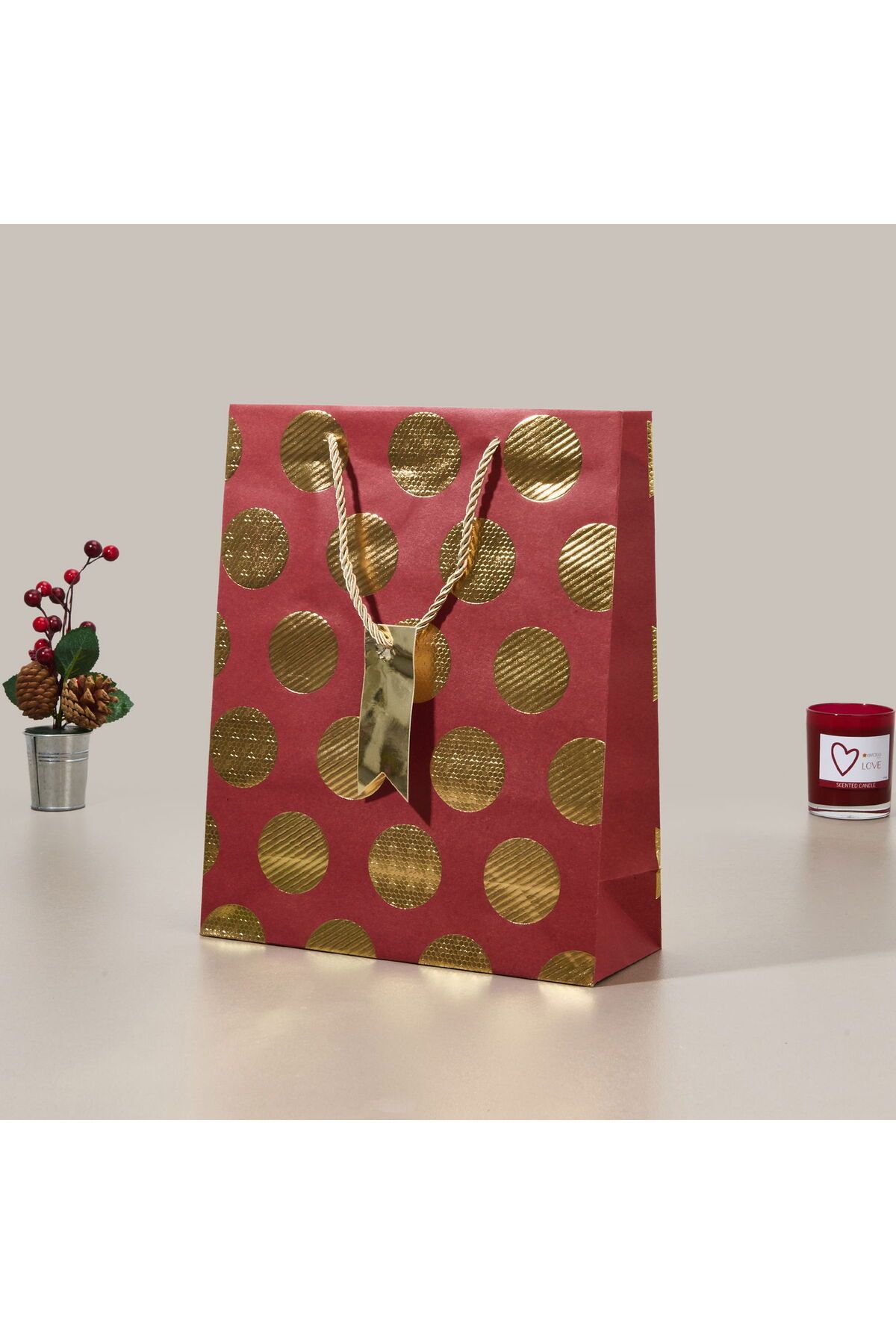ASPARTAM KPMM Puantiyeli Hediye Çantası - Kırmızı - 26x10x32 cm
