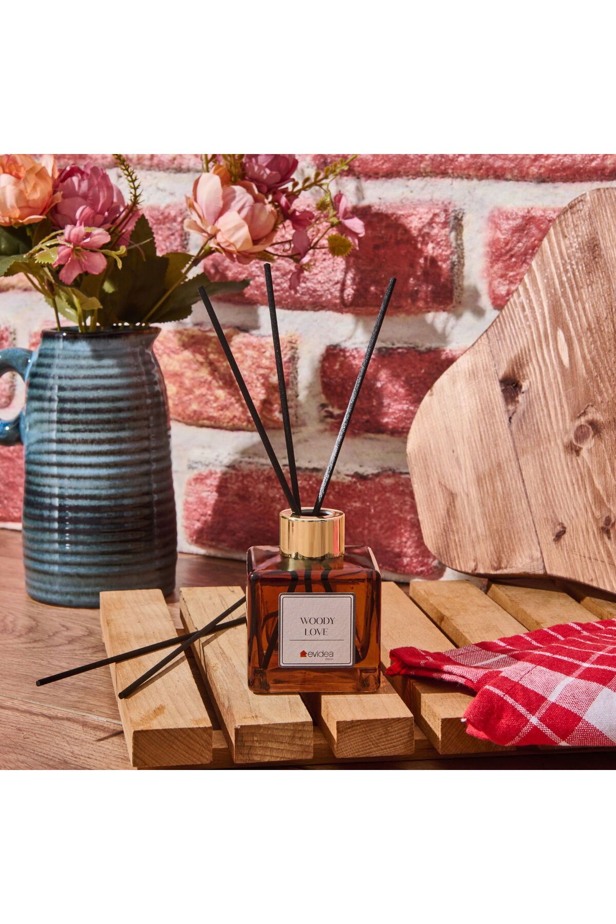 ASPARTAM Deco Woody Love Çubuklu Oda Kokusu - Kahverengi - 100 ml