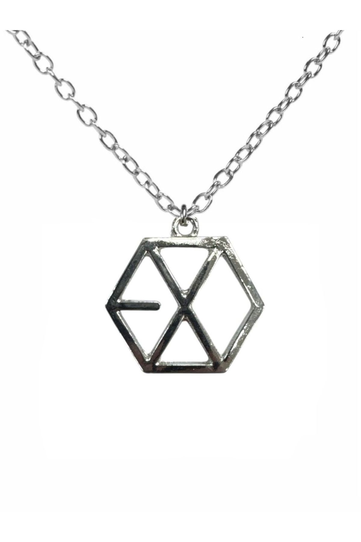 Herşey Nota EXO Metal Kolye – 60 cm Zincir | Unisex K-Pop Fan Aksesuarı