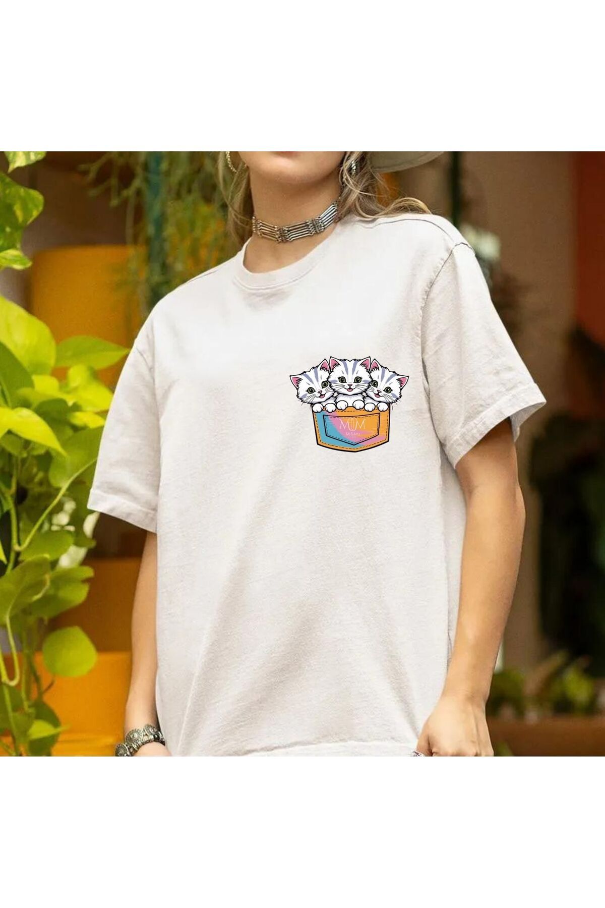 Mi&Mu Store Süprem Unisex T-Shirt Bisiklet Yaka Küçük Sevimli Kediler Baskılı Regular Pamuk Basic T-Shirt