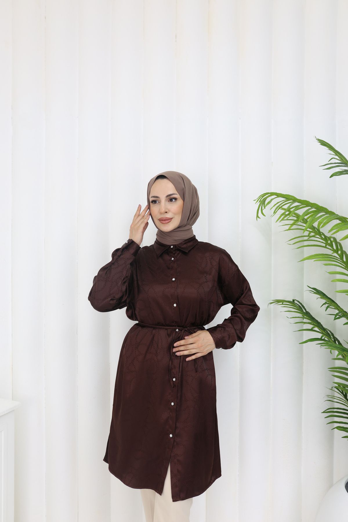 KEBİRE MODA zincirli tesetür tunik