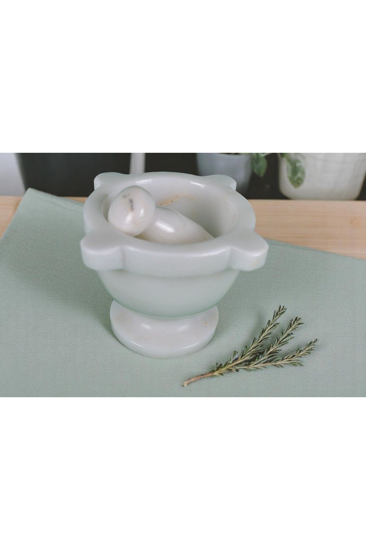 ASSEMBLE MARBLE MERMER HAVAN