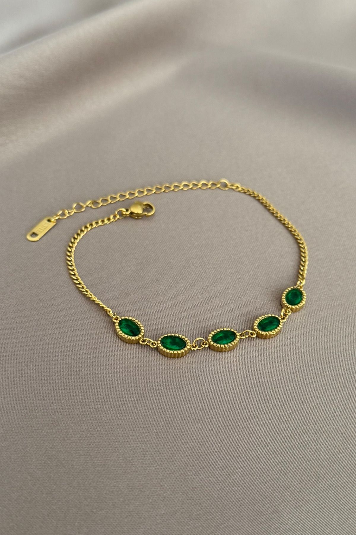 laria jewelry Yeşil Taşlı Gold Bileklik