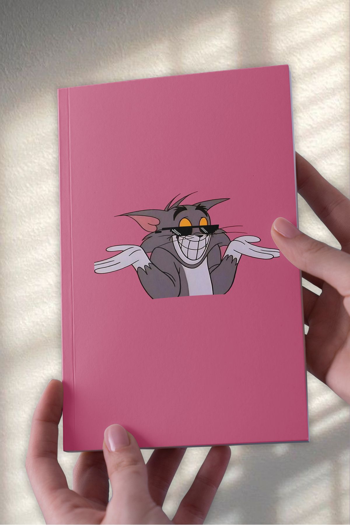 Ludios Artist Tom Tasarımlı Desenli A5 Çizgisiz Günlük Hediyelik Defter (50 Sayfa)