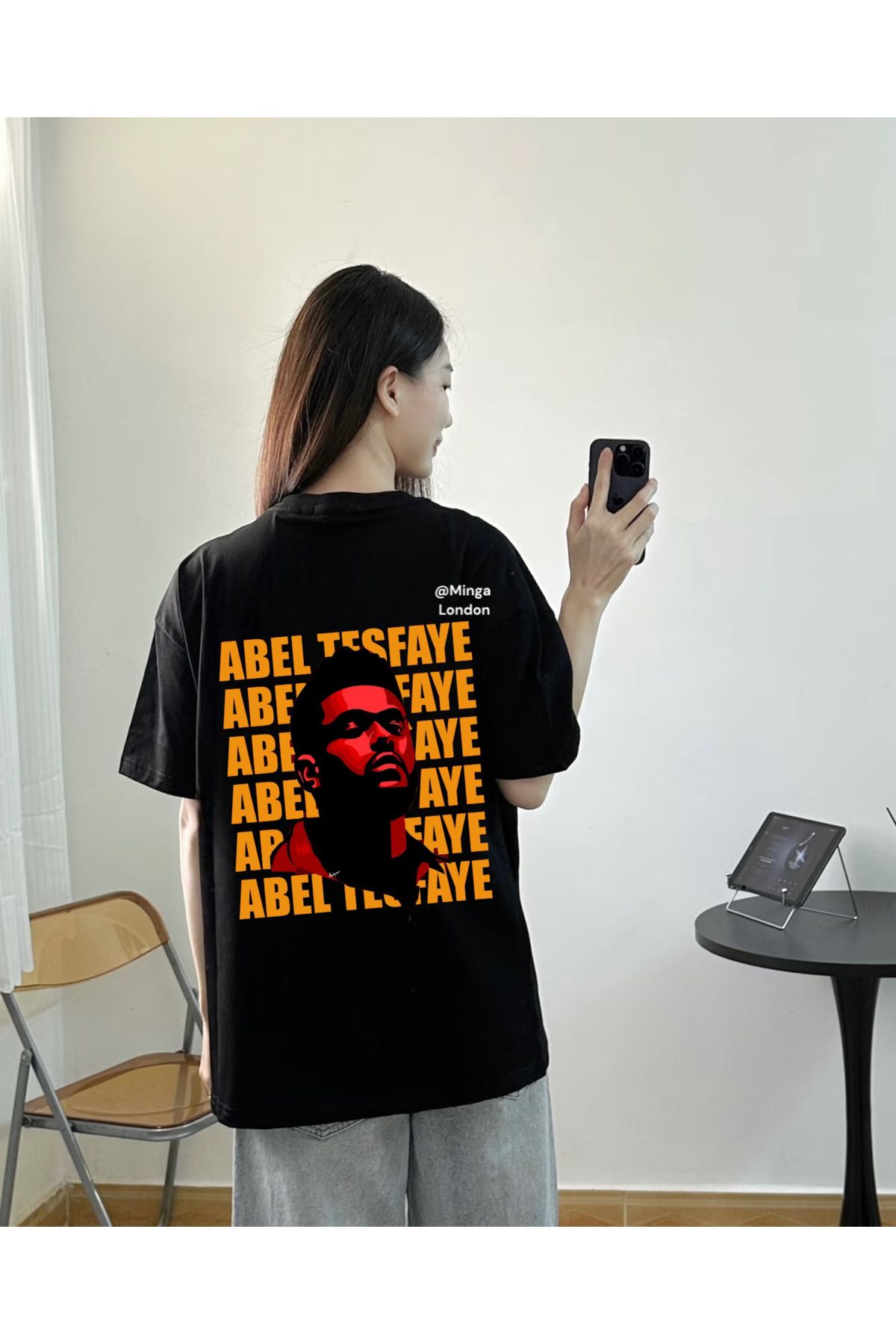 Minga London Siyah The Weekend Name Sırt Baskılı Oversize Tshirt -Minga London
