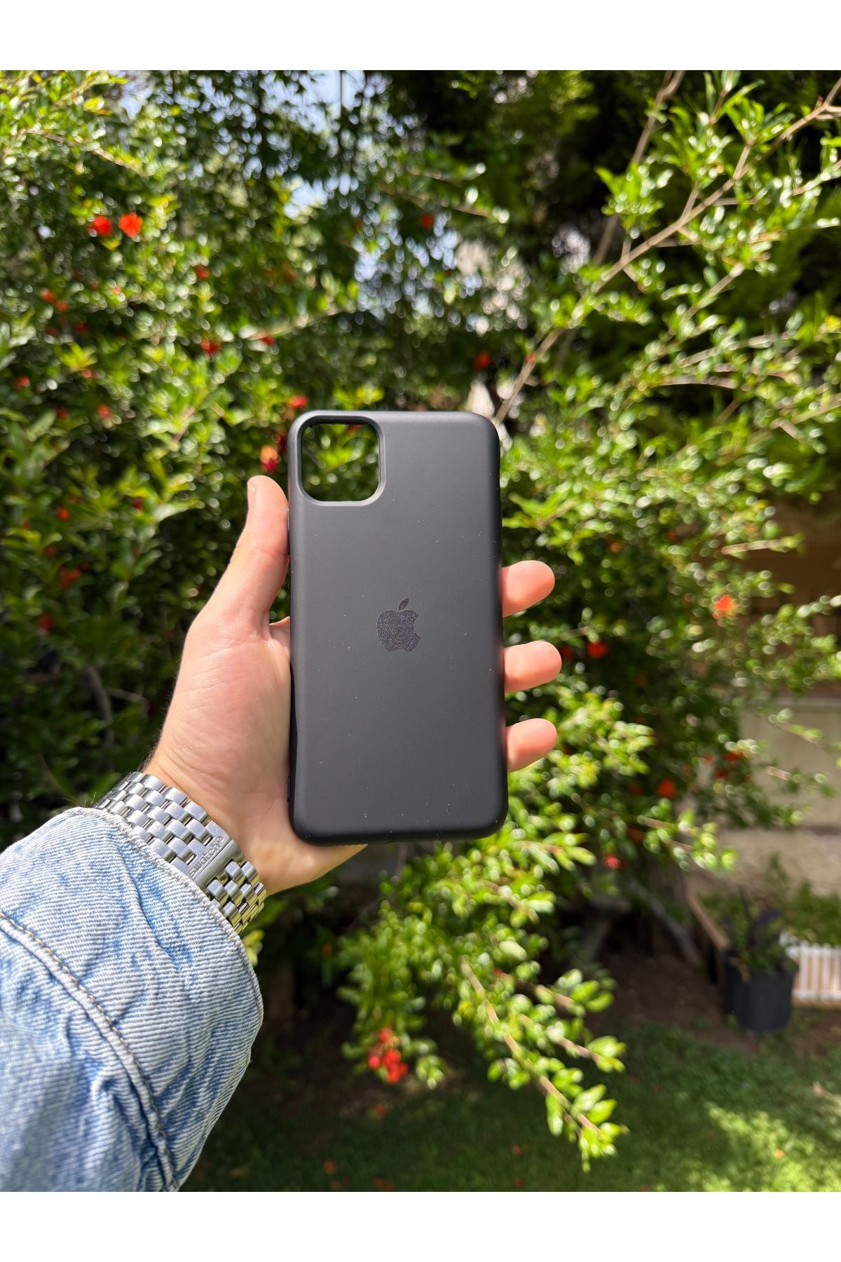 Thelioncase Apple iPhone 11 Pro Max Lansman Uyumlu İçi Kadife Silikon Kılıf