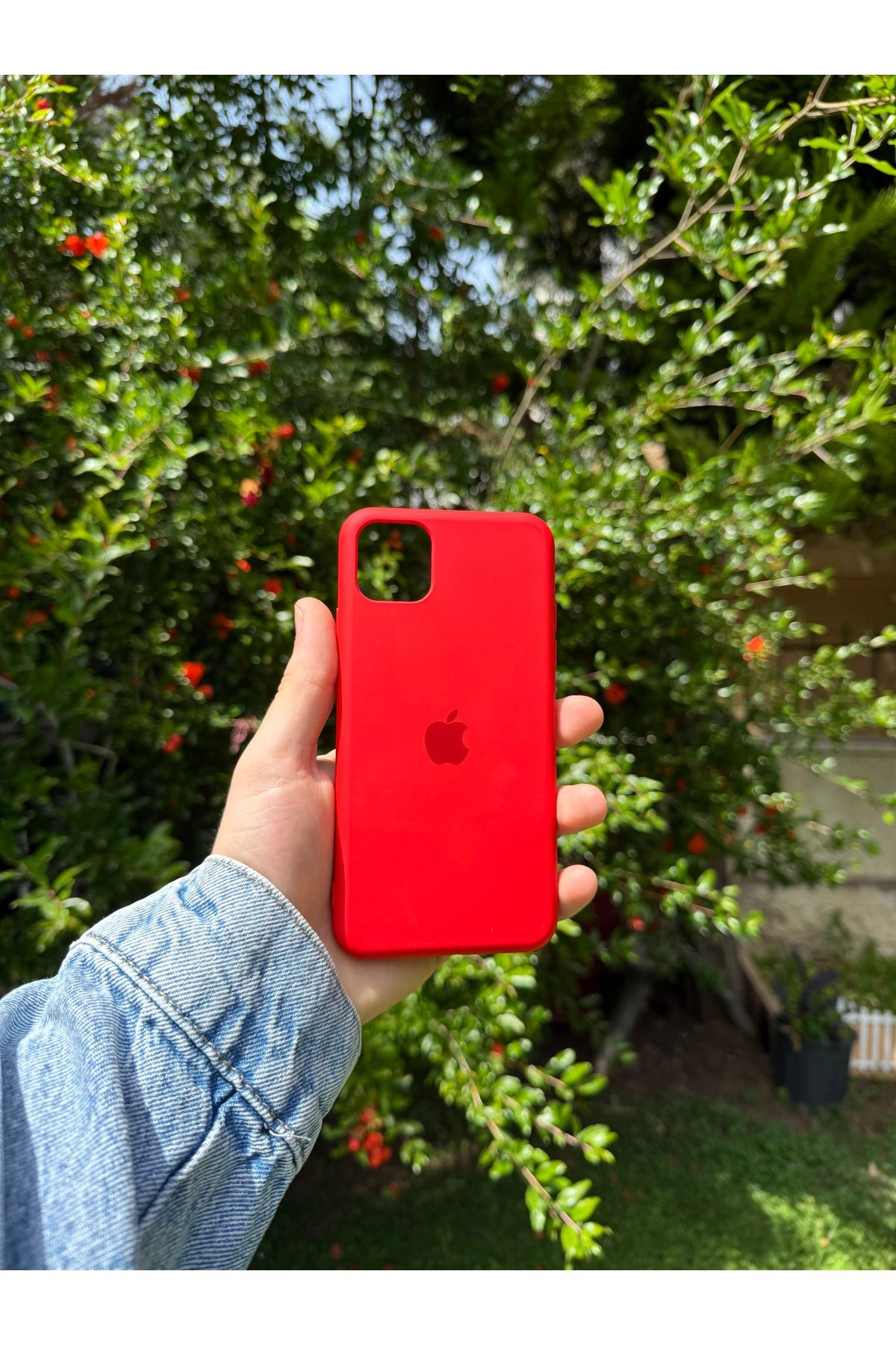 Thelioncase Apple iPhone 11 Pro Max Lansman Uyumlu İçi Kadife Silikon Kılıf