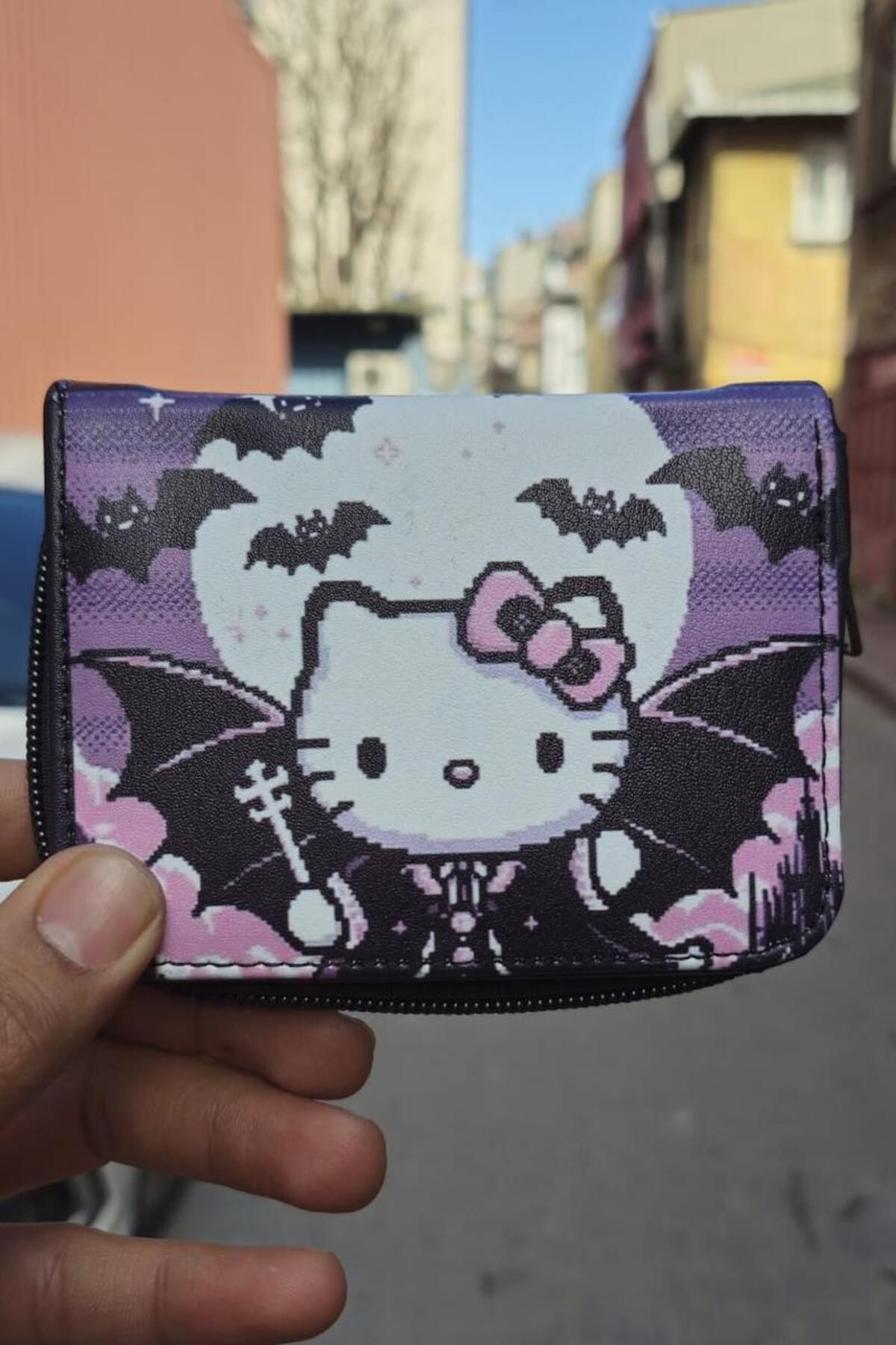 Karakedi Hello Kitty Pixel Bat Kısa Cüzdan