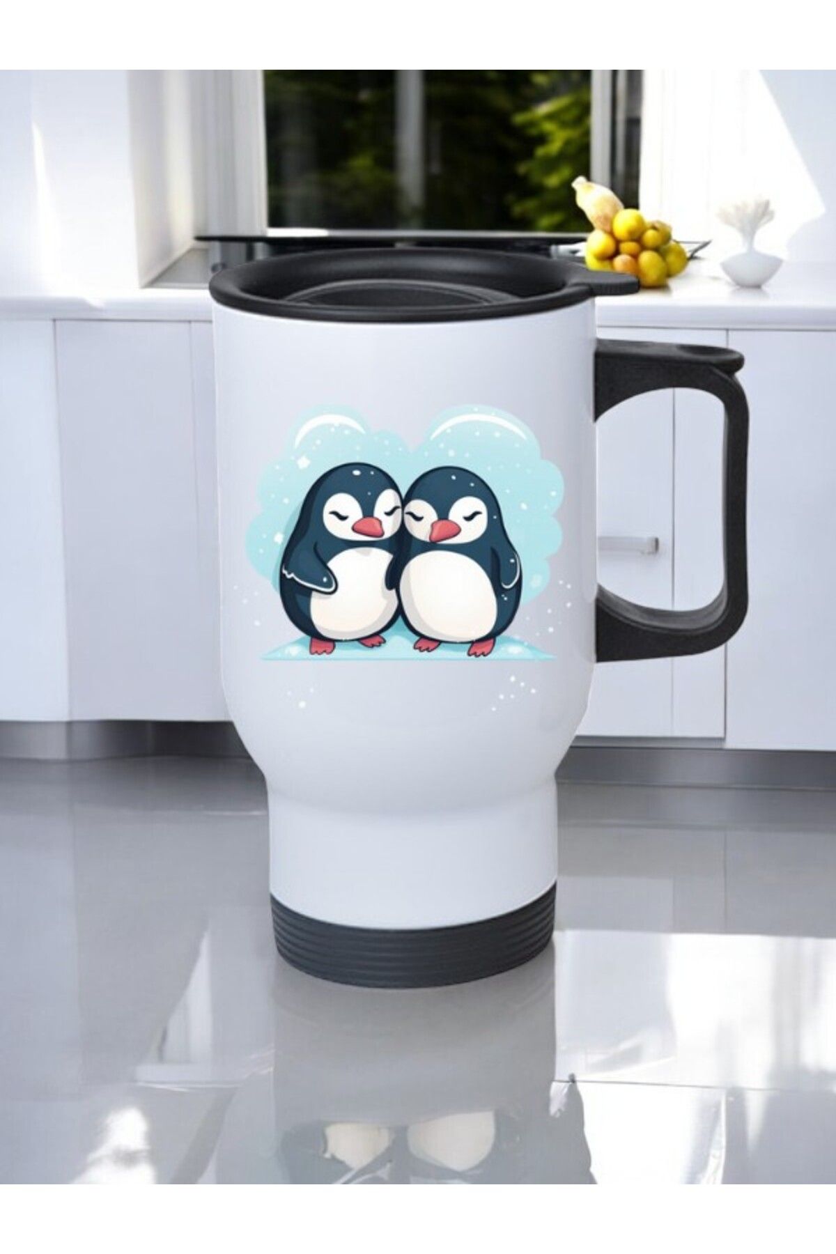 lili hediyelik Kar Altında Penguenler Baskılı Kulplu Çelik Bardak Termos 450 ml