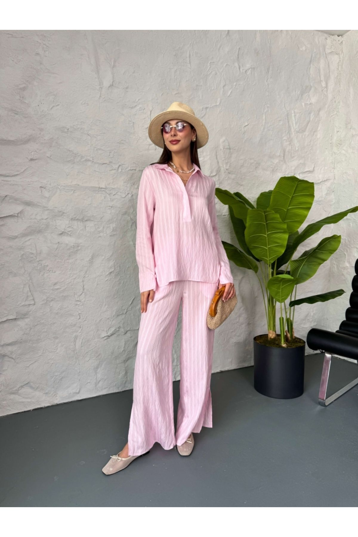 Elif Özbey Butik Pembe Dokulu Gömlek Pantolon Takım