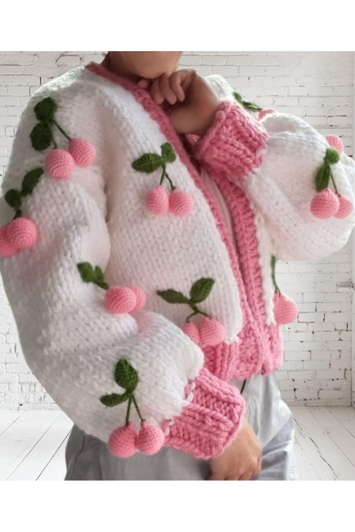 ZAHandmade Kirazlı hırka modeli