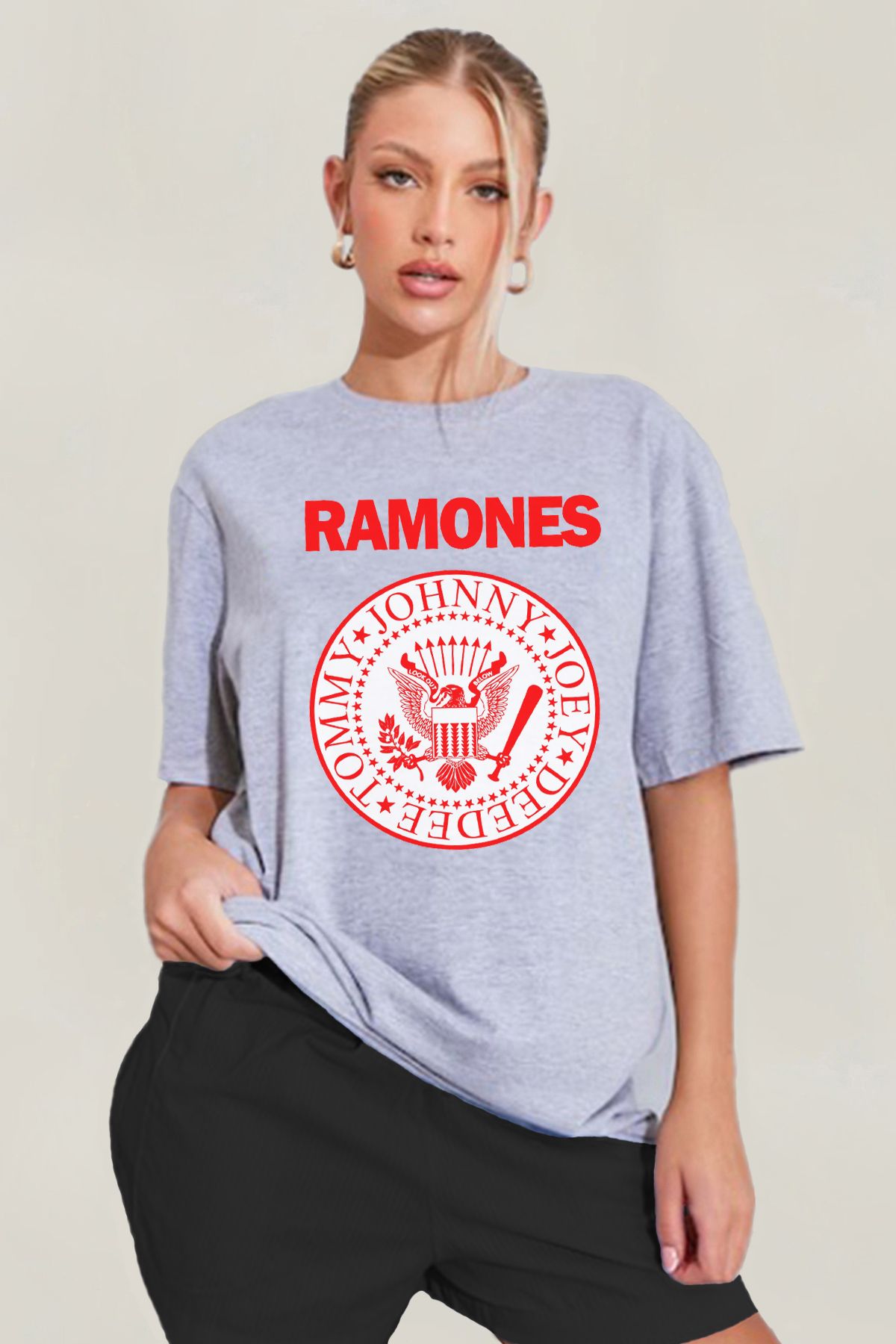 MODA Ramones Punk Rock Baskılı Oversize Kalıp Grimelanj Geniş Bol Kesim Kadın Tişört