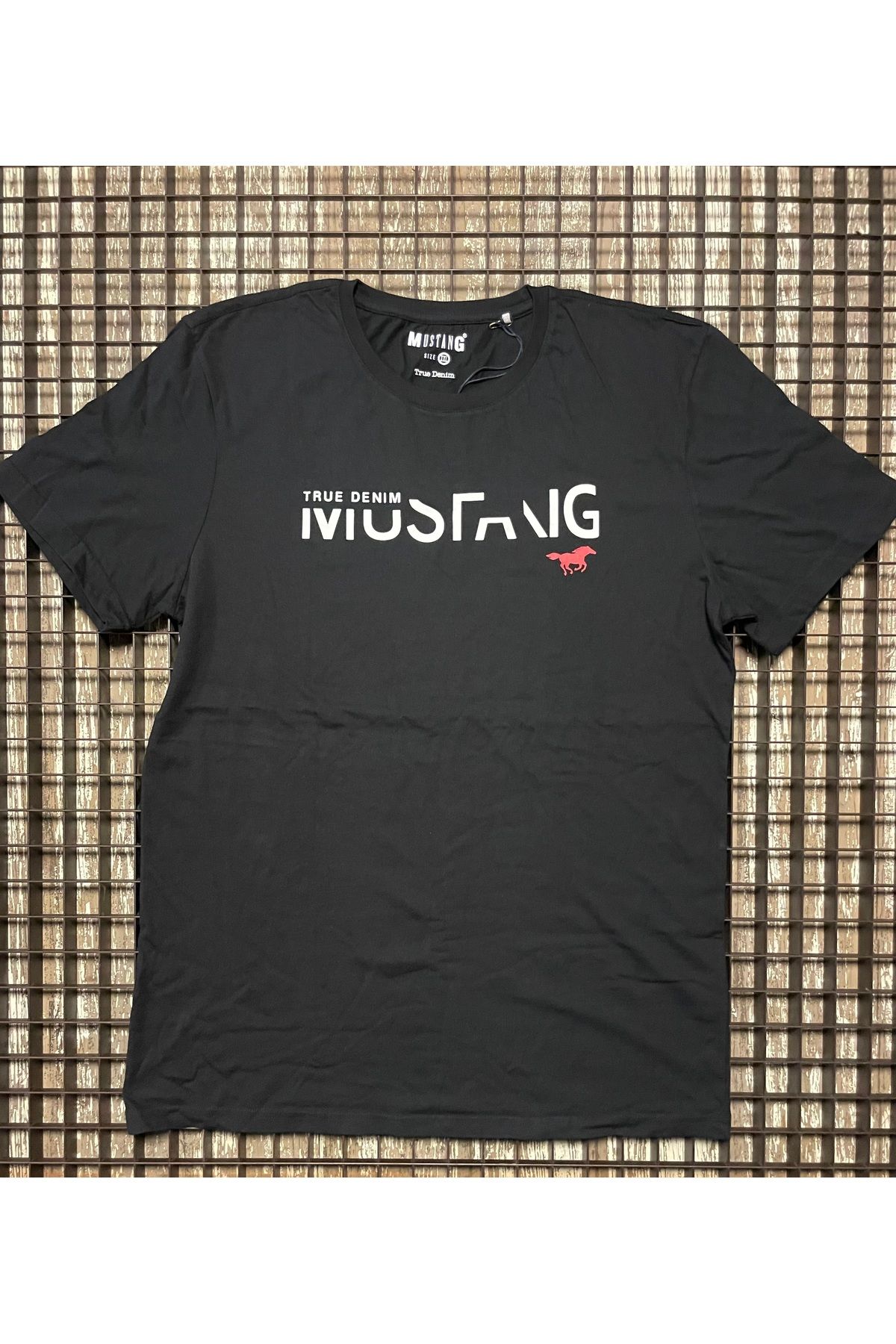 MUSTANG JEANS baskılı t-shirt siyah