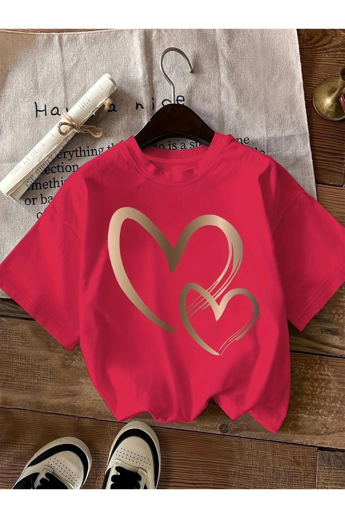 WOODROFFE Kadın Gold Kalp Baskılı Oversize Bisiklet Yaka T-shirt