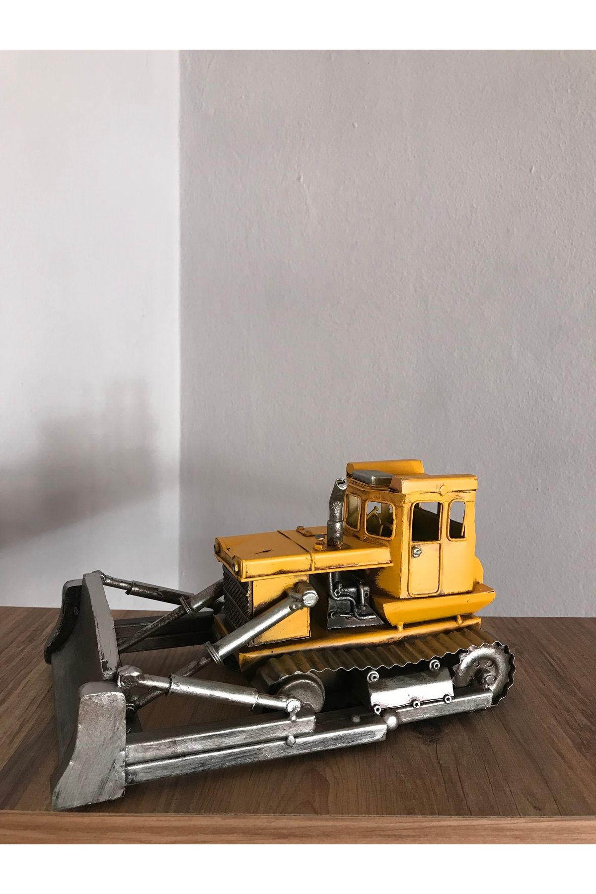 NOSTALJİM DEKORATİF METAL BULDOZER