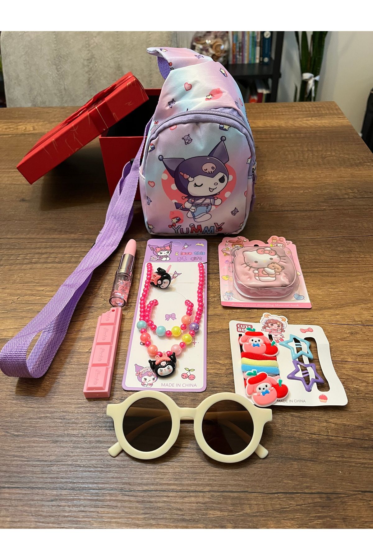 BATU GİYİM Özel Kutuda Set Kuromi Sanrio 17 Parça Doğum Günü Hediye Seti Karne Bayram Hediyesi