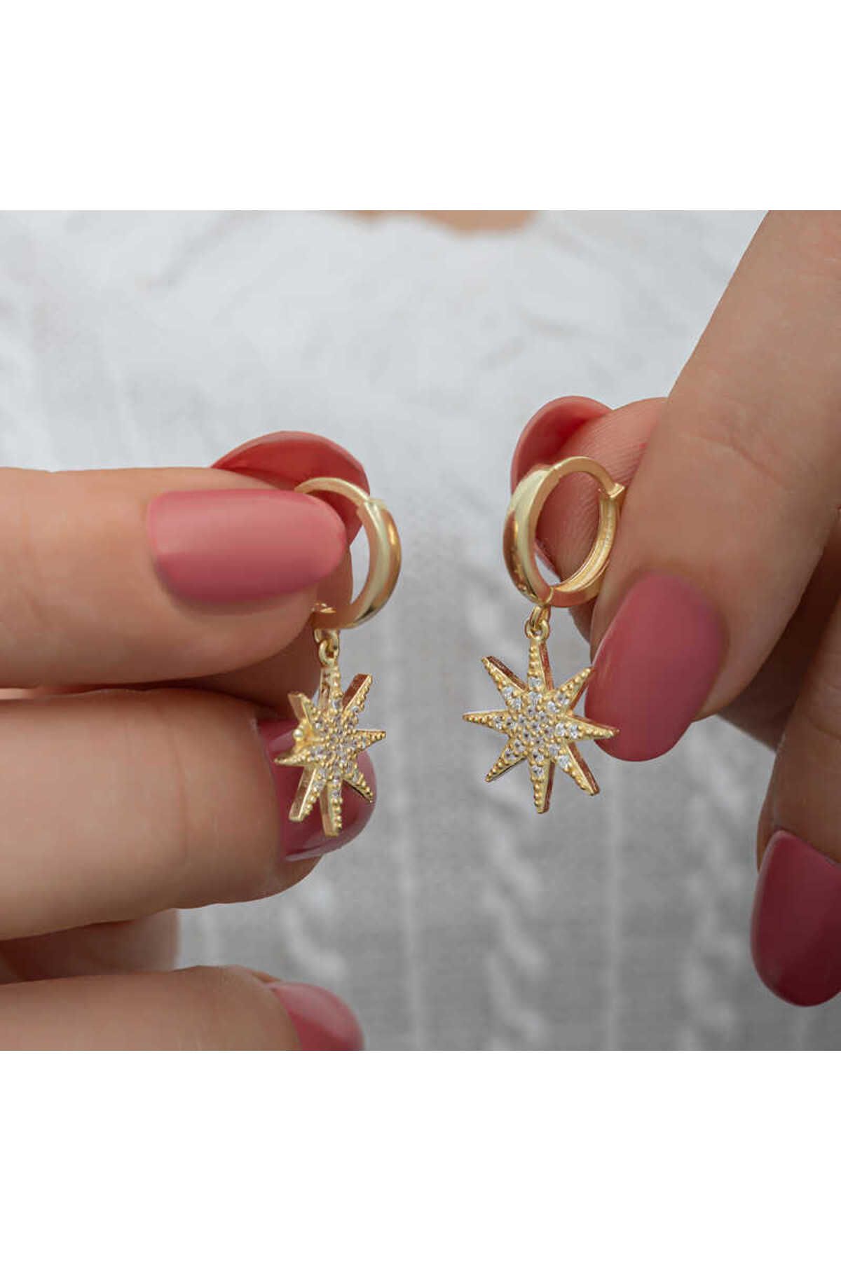 Huramarketing Gümüş Gold Sallantılı Kutup Yıldızı Kadın Küpe
