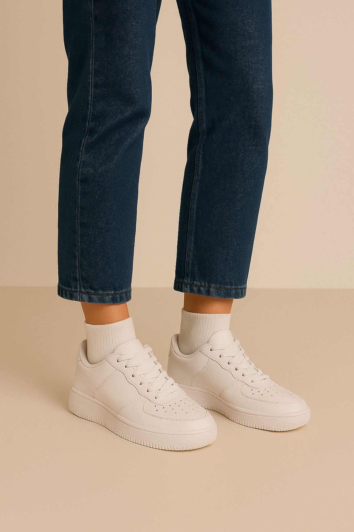 YAKAMEL UNISZEX FEHÉR-FEKETE AIR SNEAKER NAPI FORCE SPORTCIPŐ