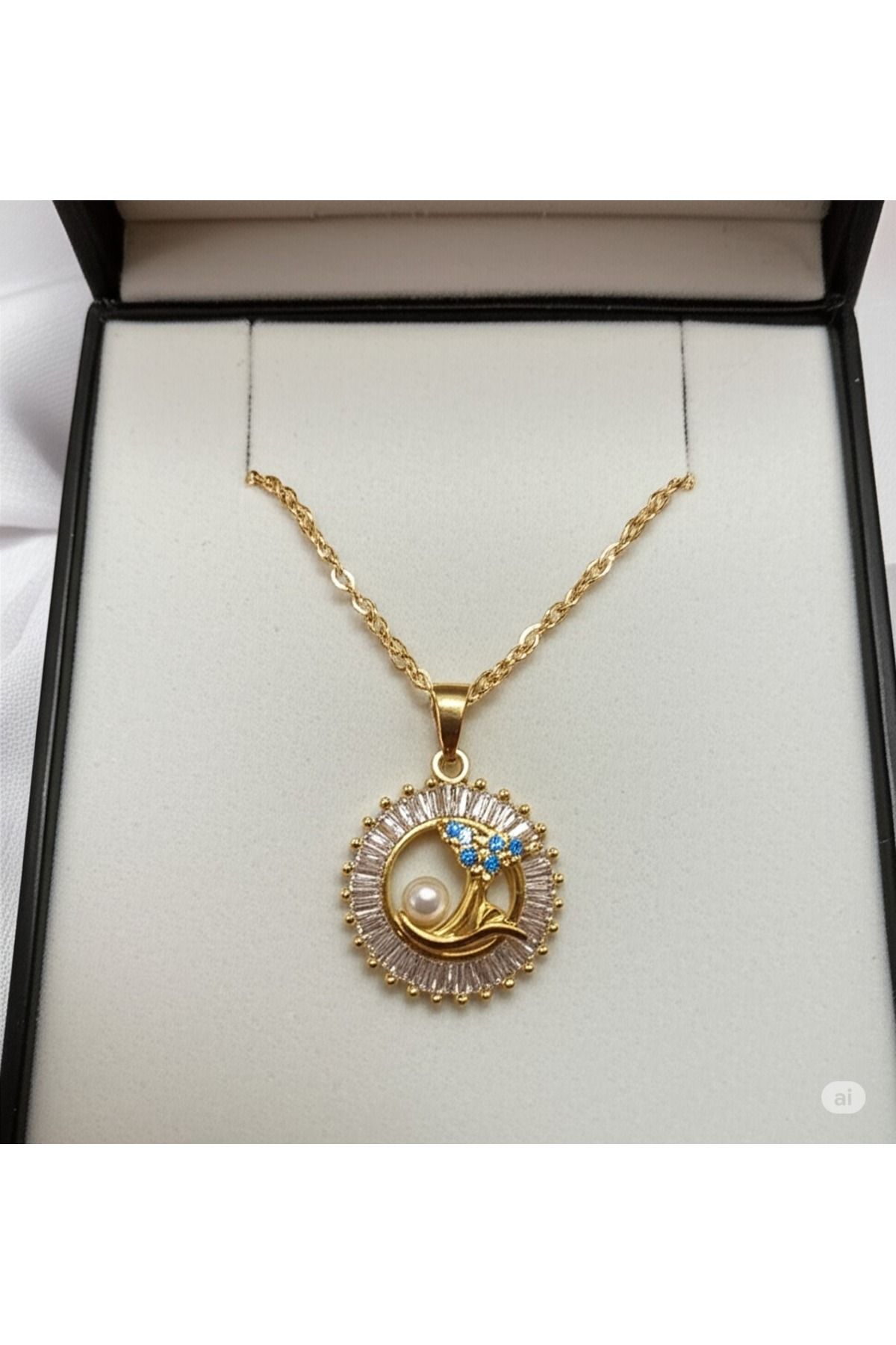 KANERUZ Gold Renk Zirkon Taşlı İnci Süslemeli Yuvarlak Kolye