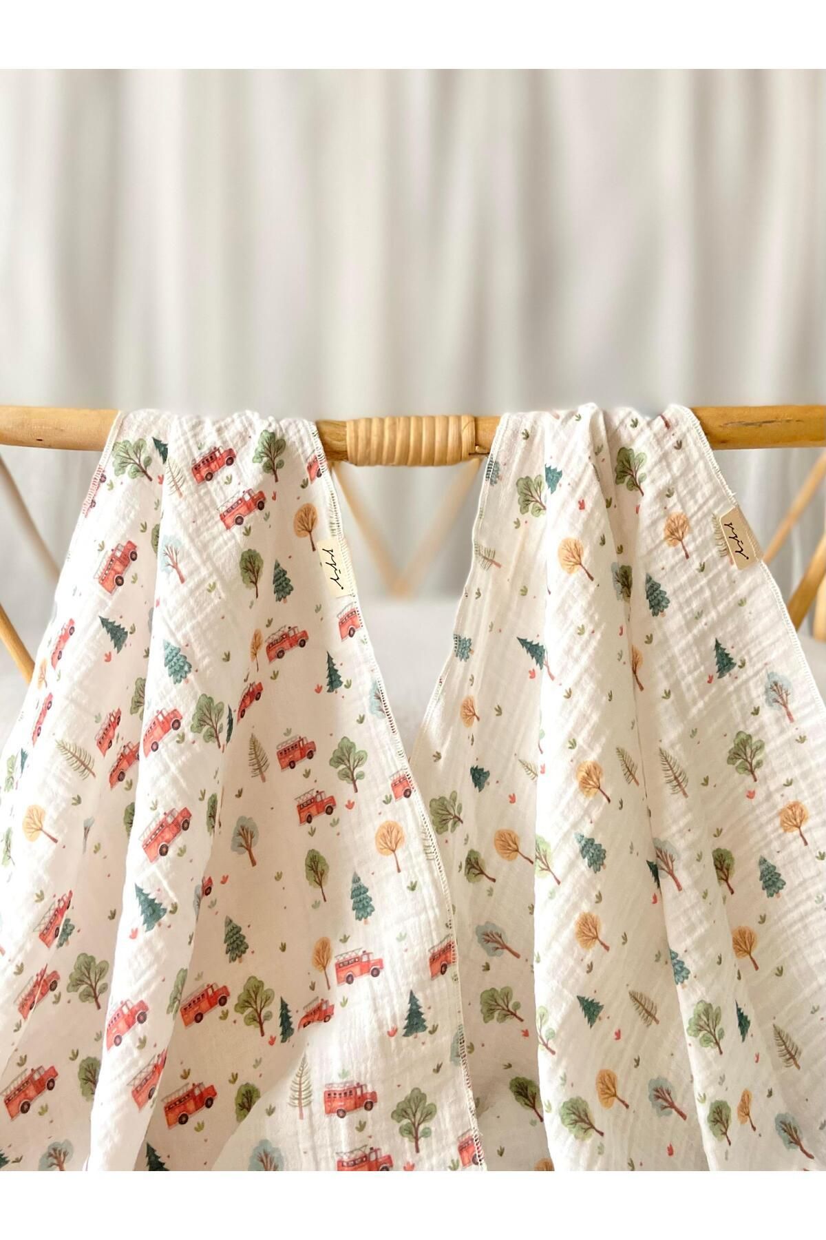 Zezig-Hello Bebi Series Set of 2 Muslin Blankets - Fire Engine 85X85 2