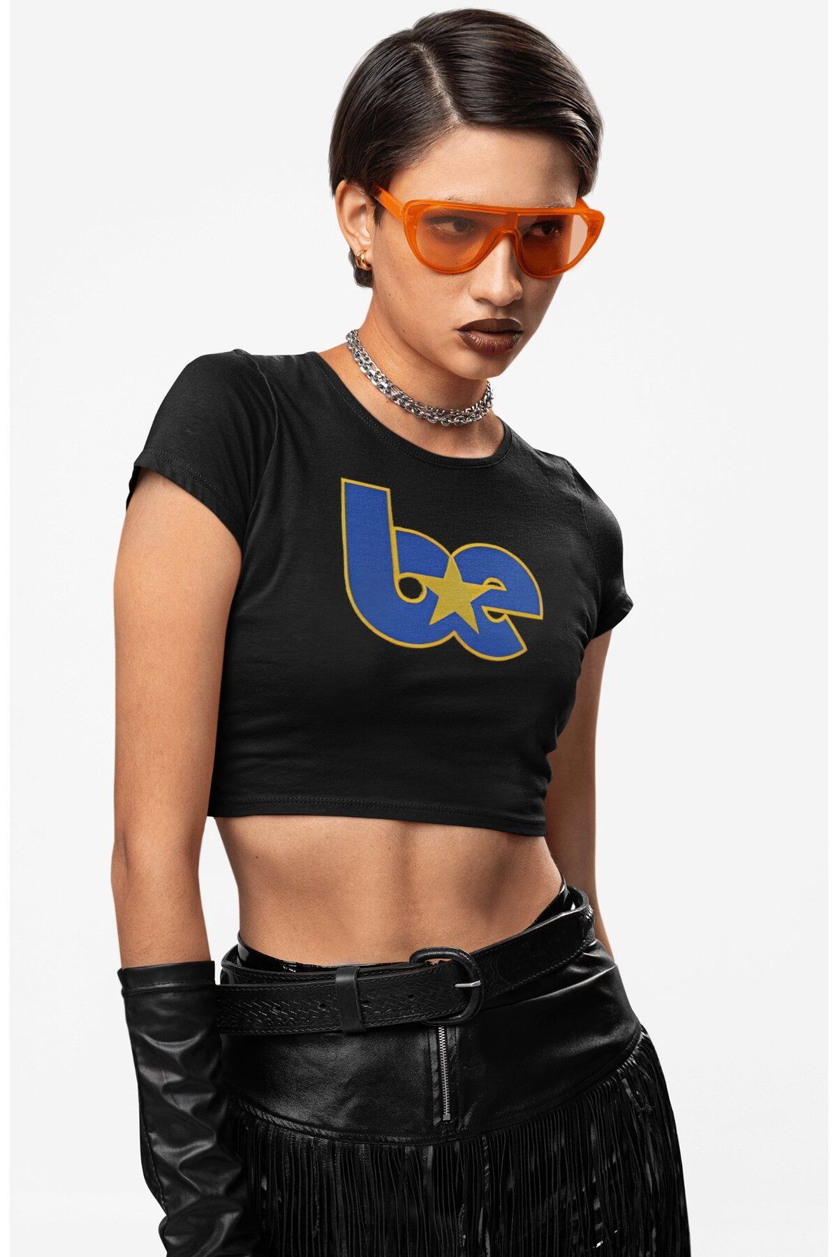 Fuddy Moda Yıldızlı BE Yazılı Crop Top, Kadın Billie Eilish Temalı Crop Bluz