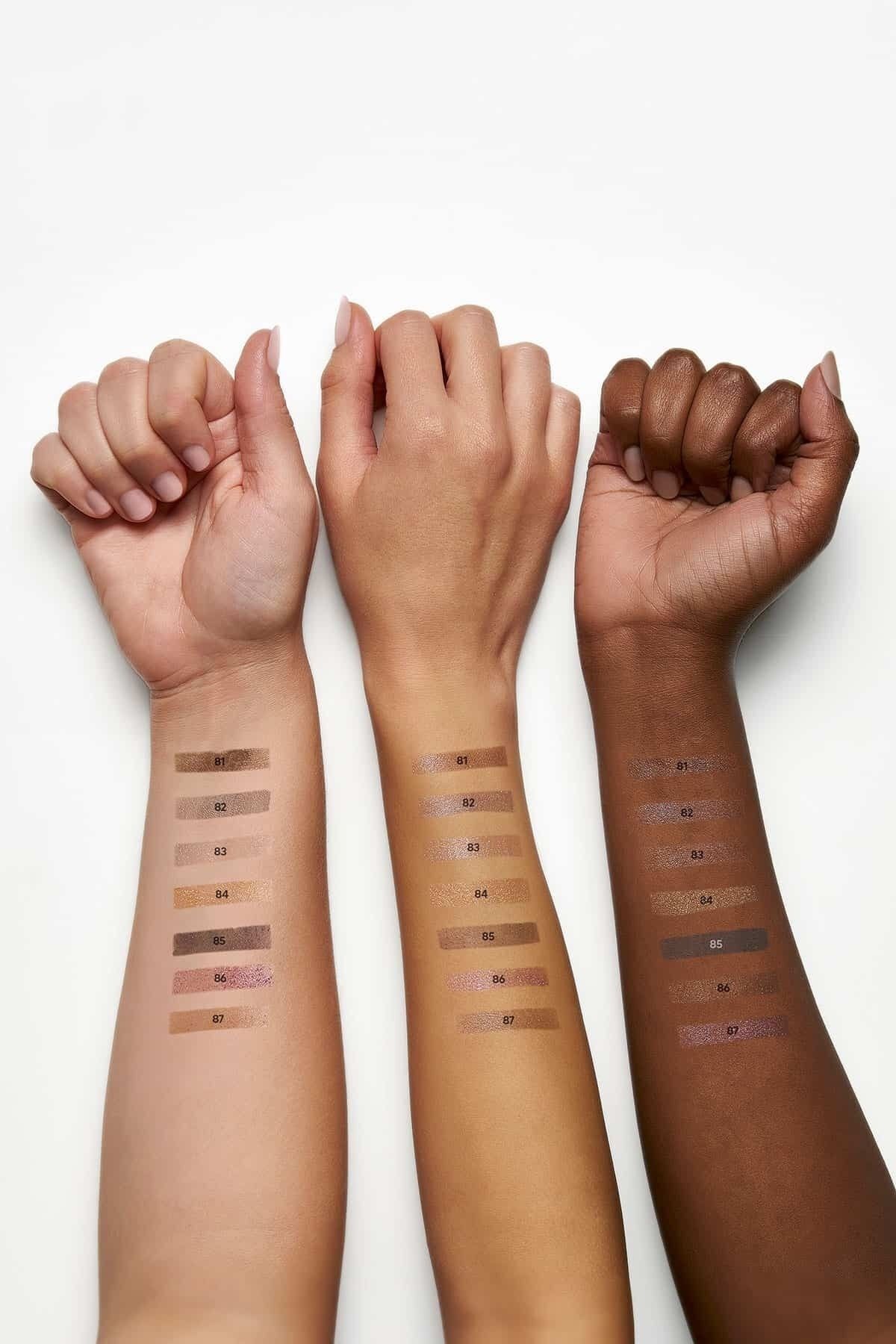 Soft Color Shimmer Mono Eyeshadow No: 83 - Tekli Işıltılı Göz Farı — بژ PSCES — تصویر 4 از 4