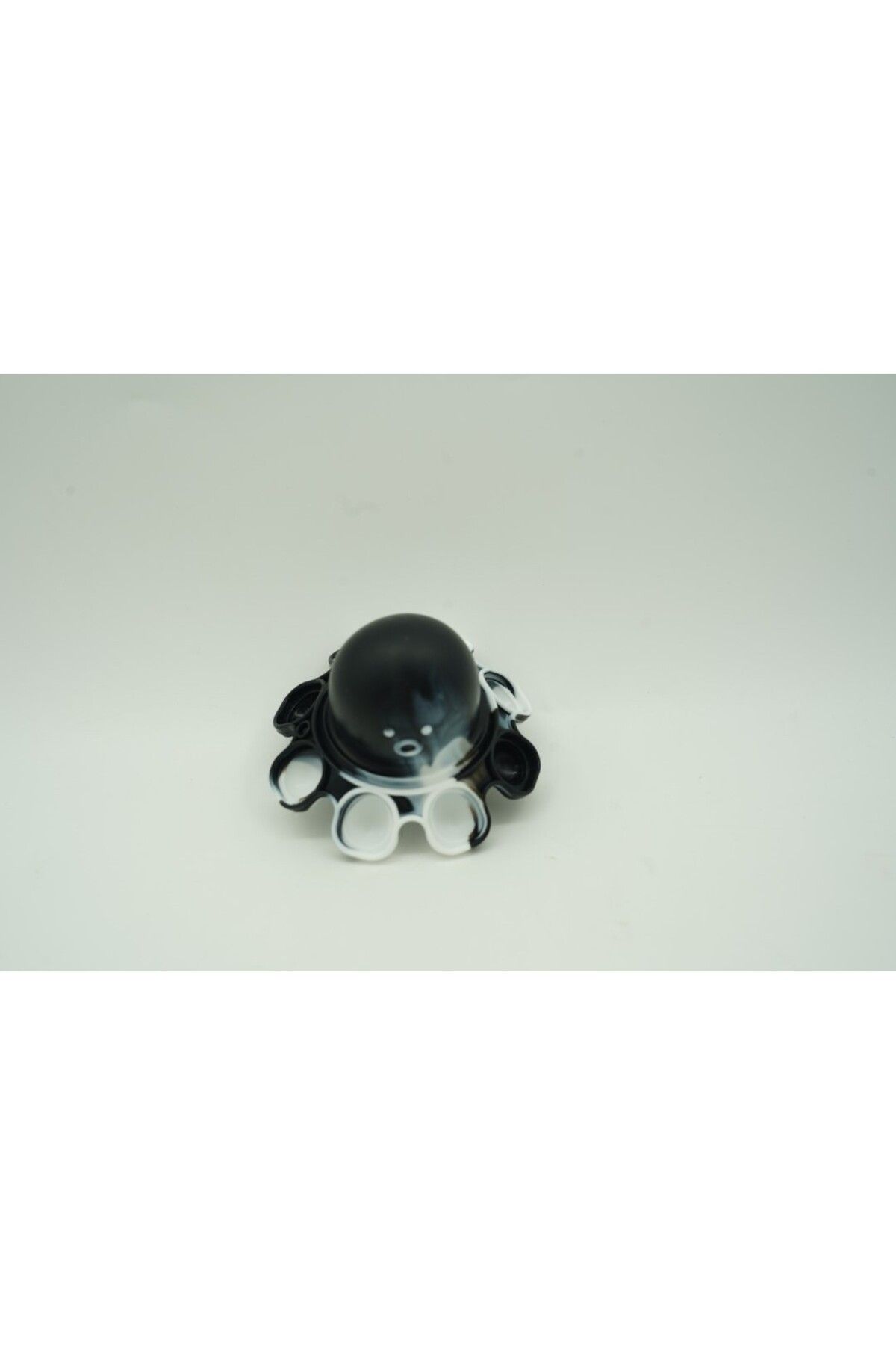 Flippy-Silicone Stress Reliever Toy, ®, Pop It Now And Flip It, Reversible Octopus, Multicolored, 3