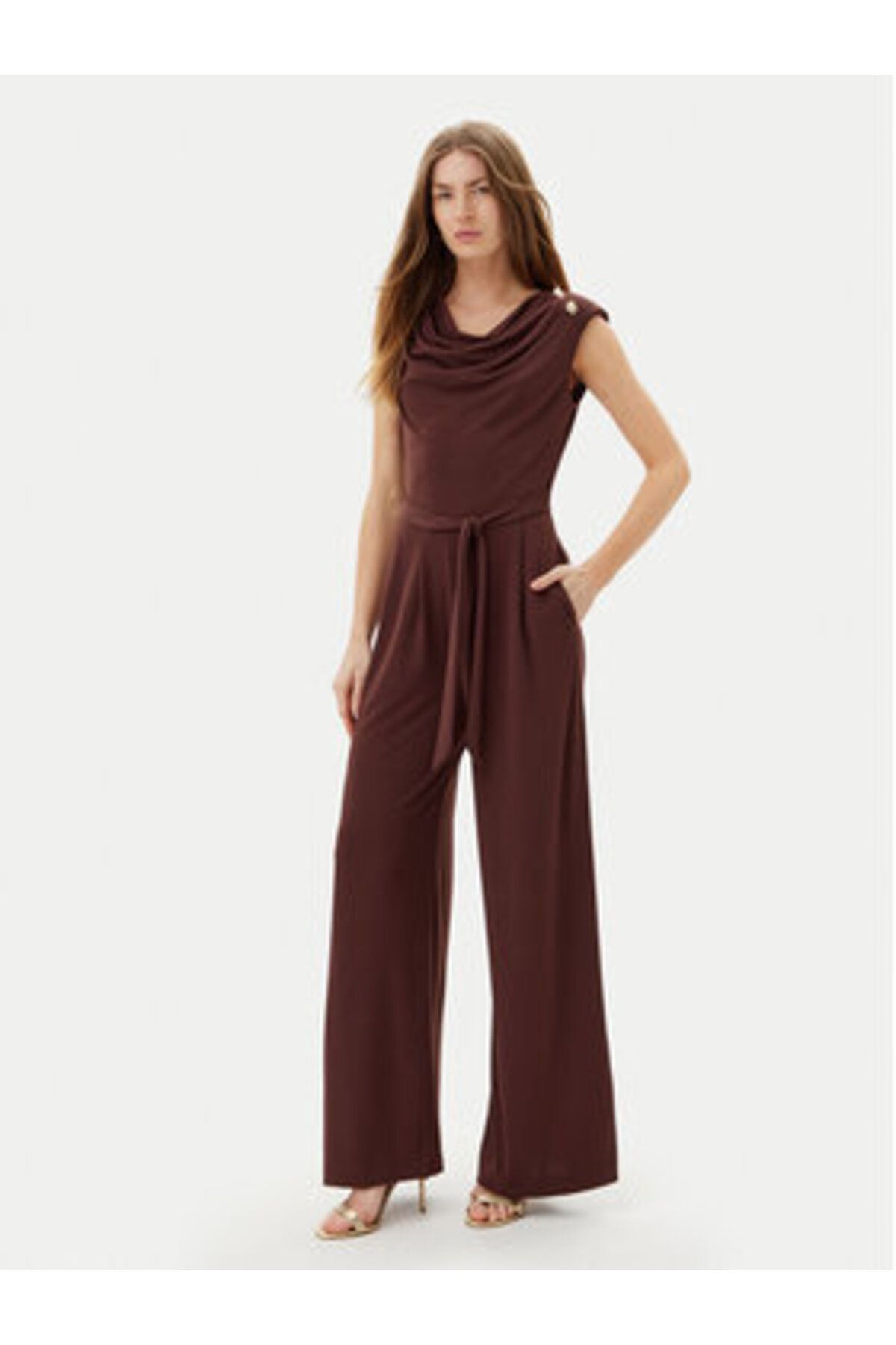 complete the look image