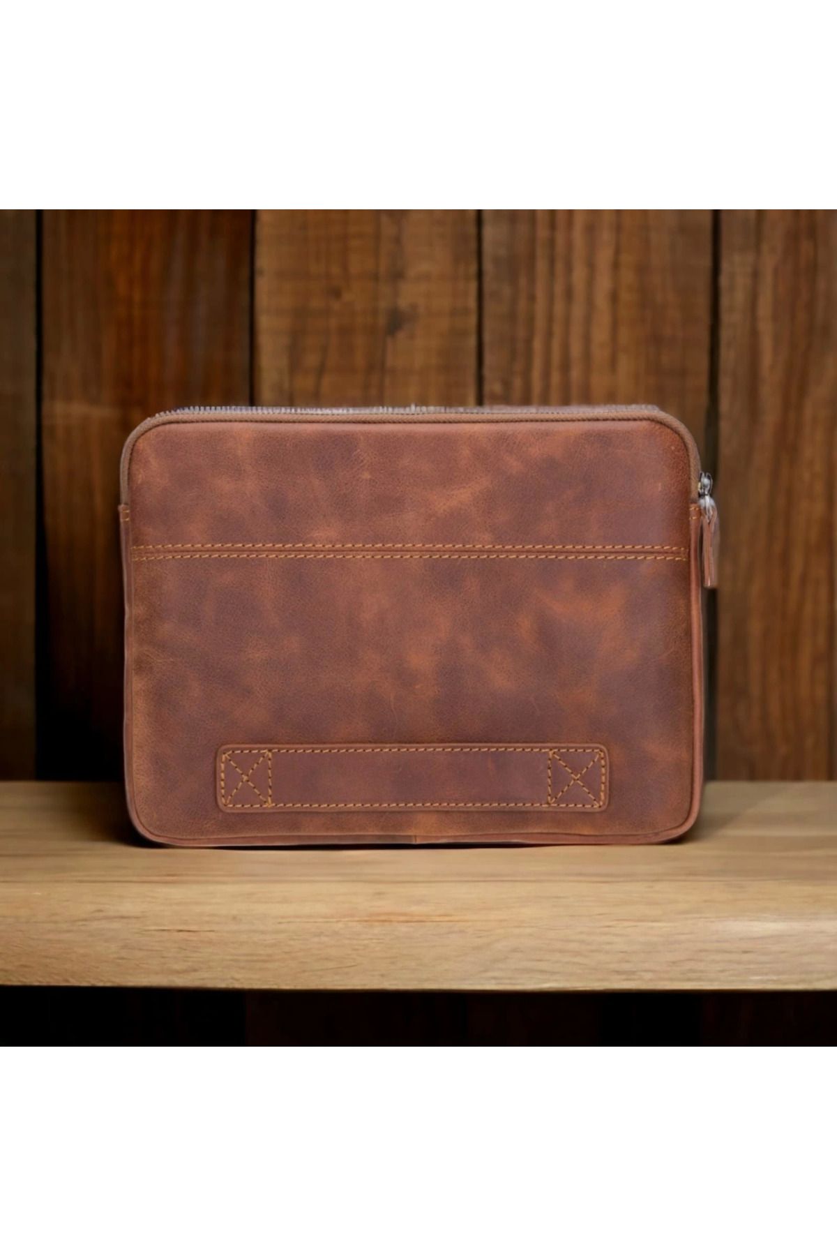 ÖYKÜ VE YİĞİT Awe 14 inç MacBook Ve Pc Uyumlu Deri Kılıf TN2 Kahve