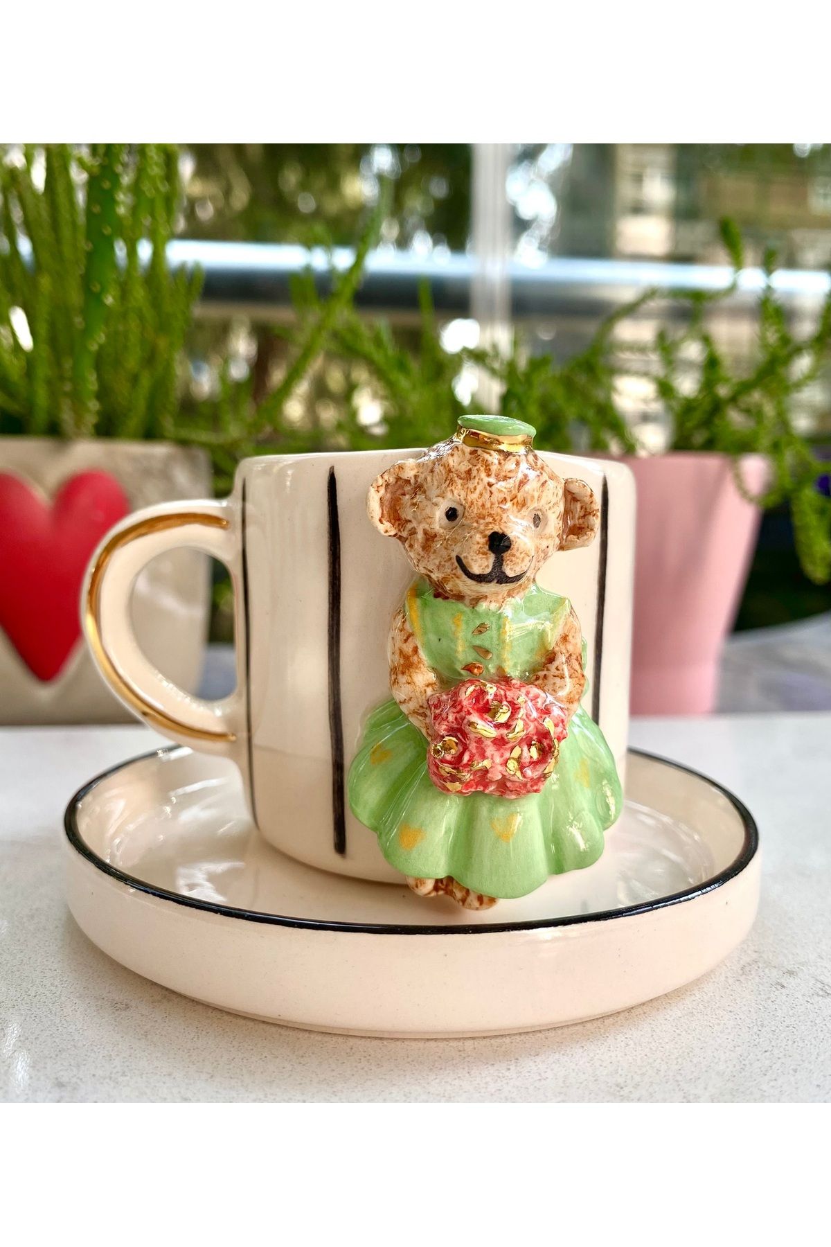 NOF El Yapımı Seramik Gerçek 24K Altın Dekorlu Gelin Teddy Türk Kahvesi Fincanı