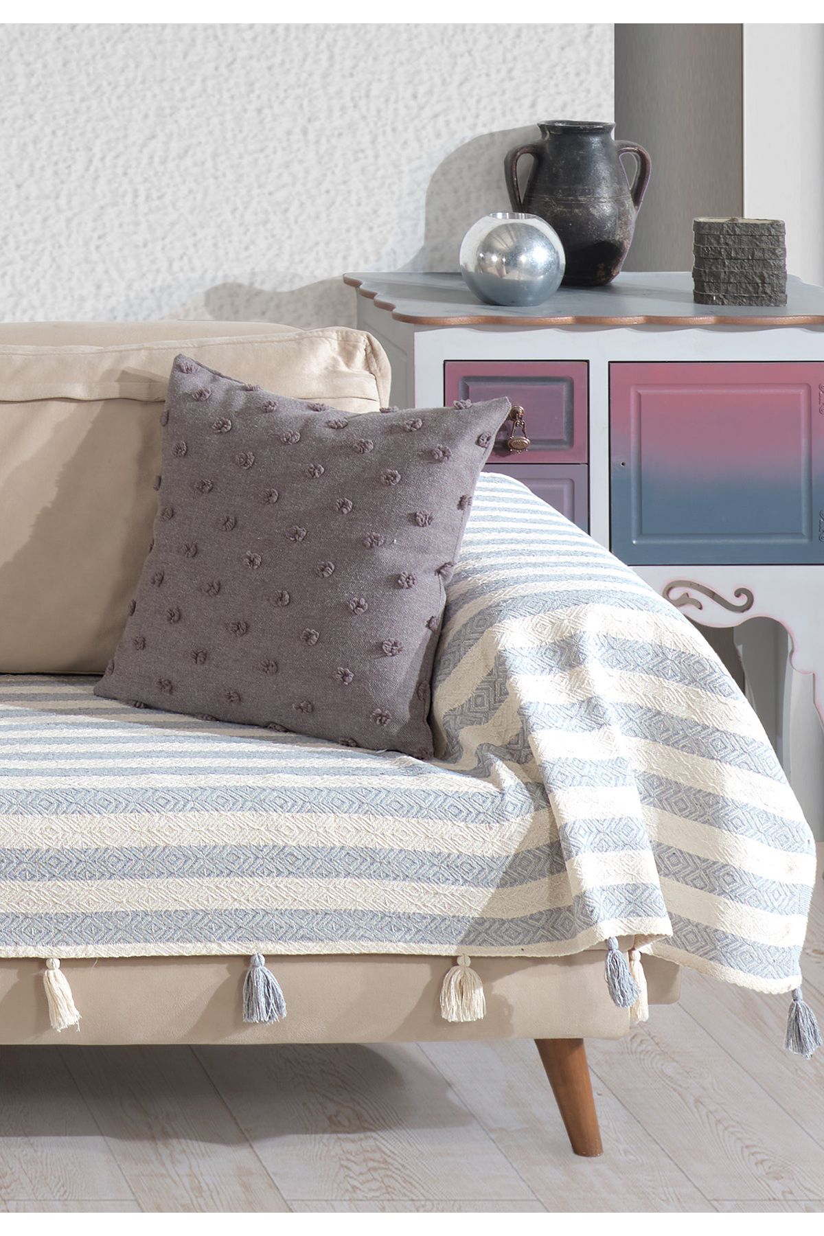 Lux Touch Pera Gri Püsküllü Kolları Örten Koltuk Örtüsü 300x110 Cm 3m Battal Boy Ponponlu Kanepe Divan Çekyat