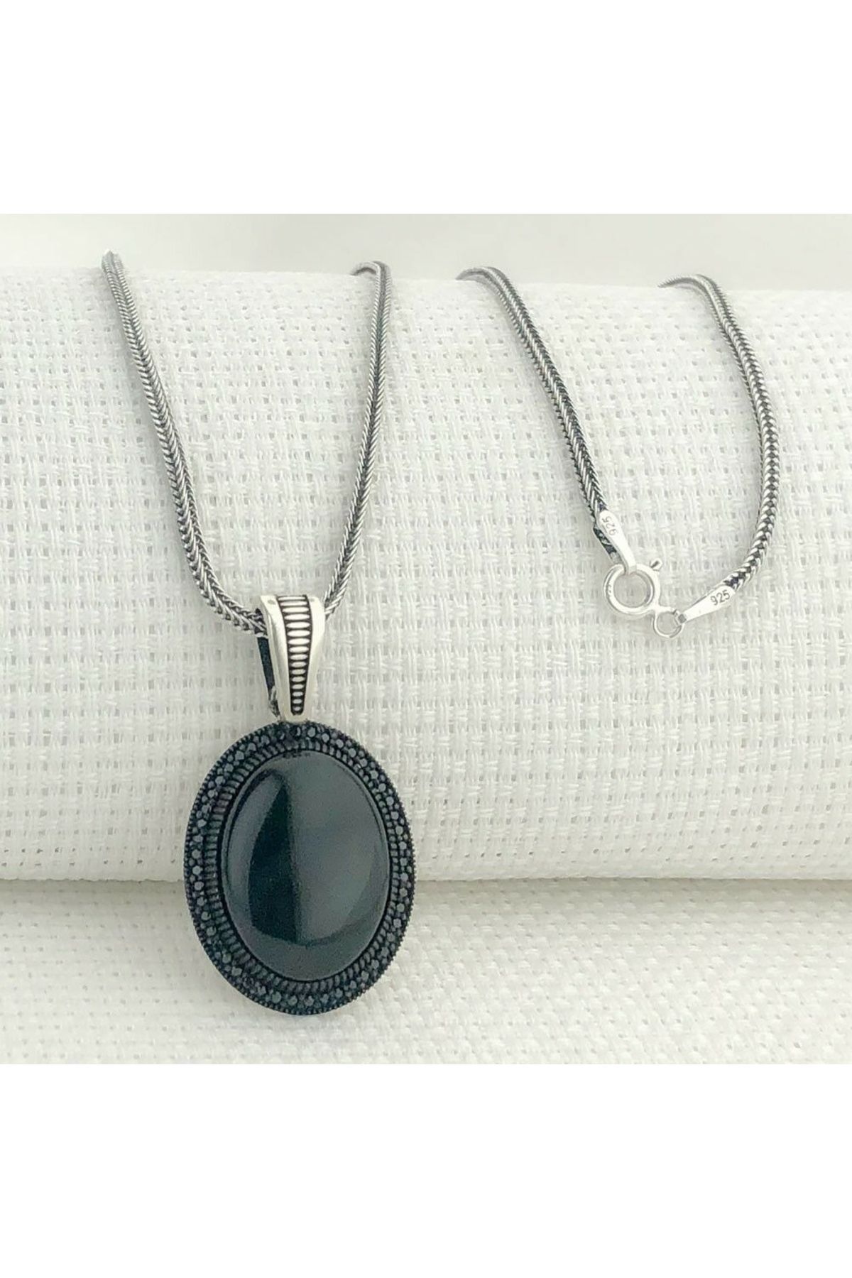 MODA925 925 Ayar Gümüş Siyah Oniks Taşlı Gümüş Kolye