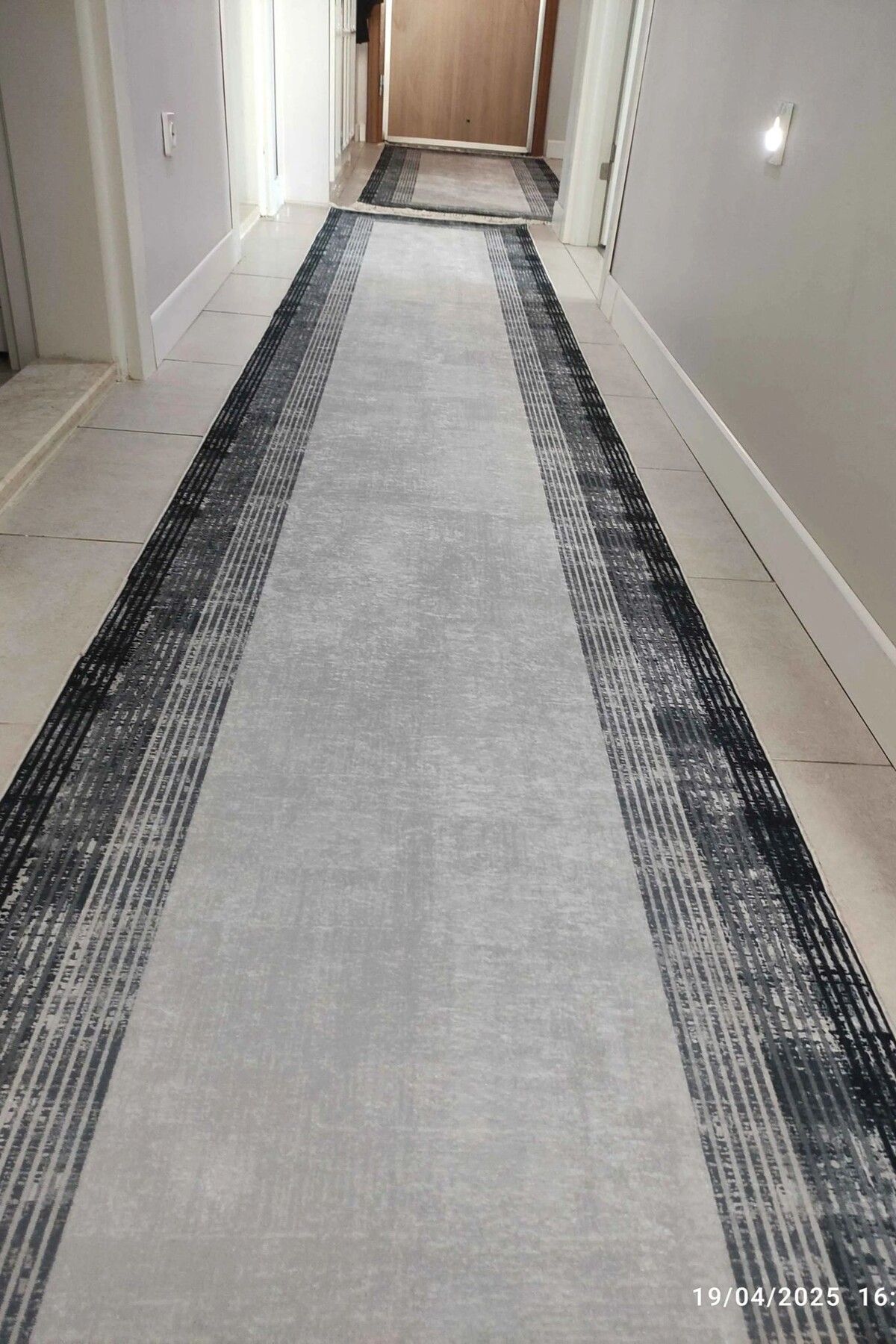 CENTER AVM Gri Yolluk Makinede Yıkanabilir Yolluk Kaymaz Taban Yolluk